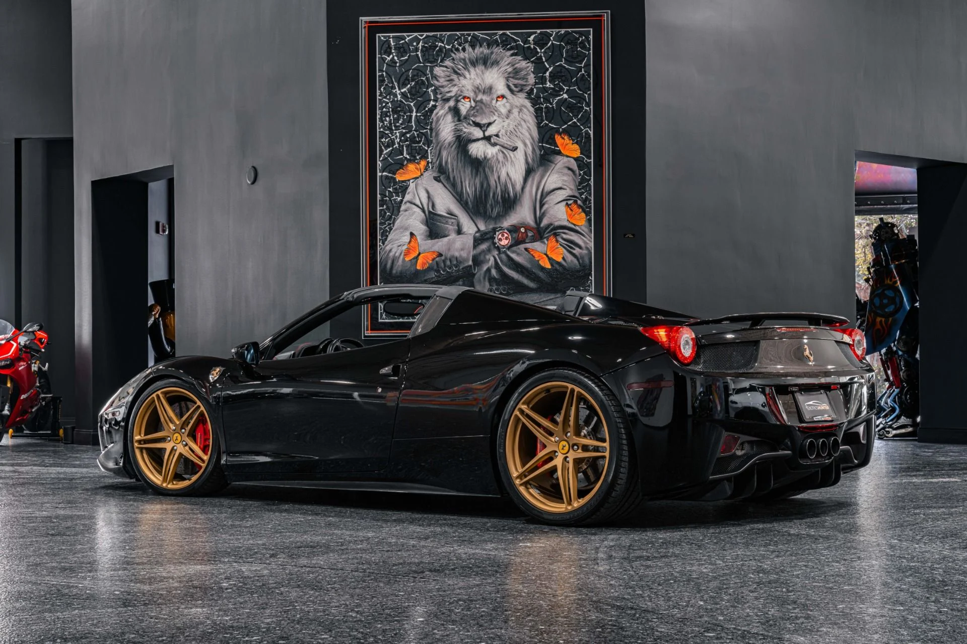 mph008_2830907501_Used_2013_Ferrari_458_Spider_FULL_Carbon_Exterior_Trim_HRE_Forged_Wheels_Novitec_Suspension_1767652553_fa27ca28e5