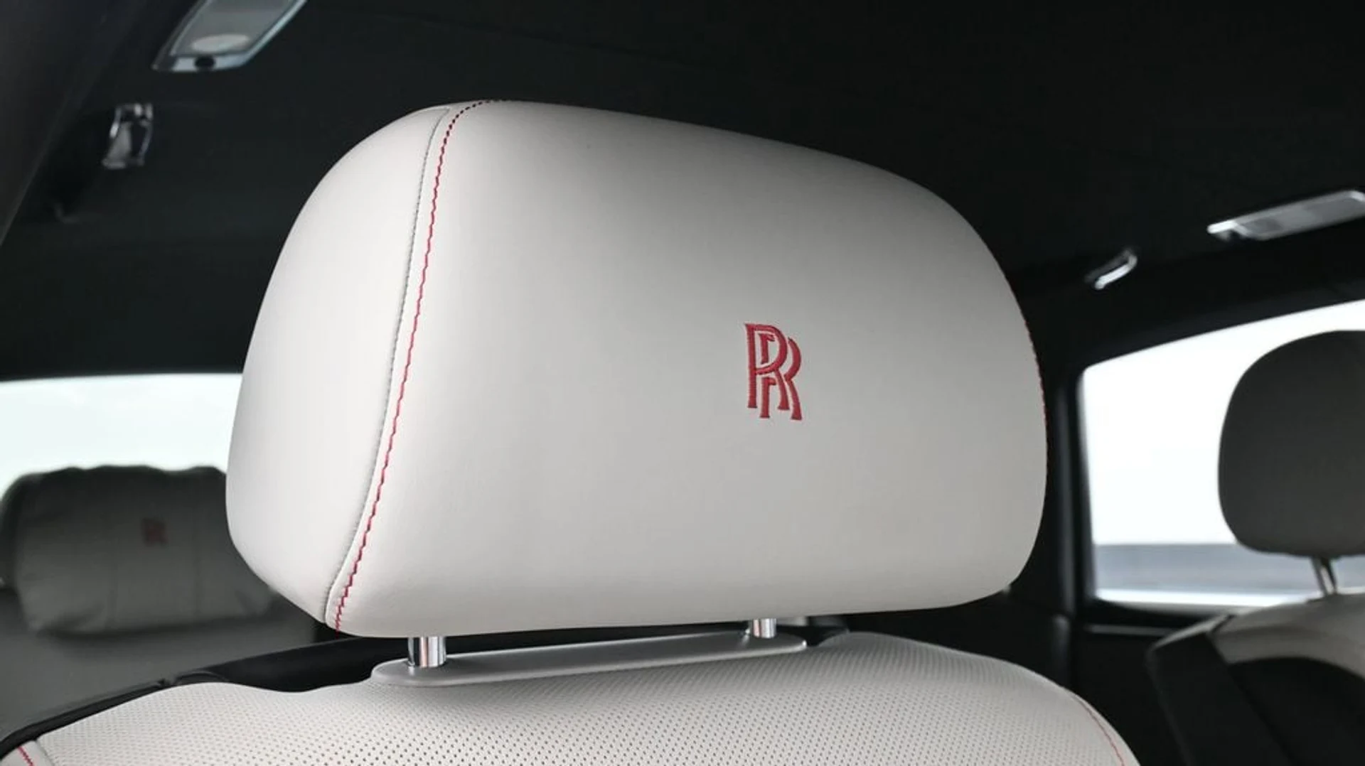 mph008_2831682340_e83a54c0558943034414c404d37a02bax_4cb9ee67a9