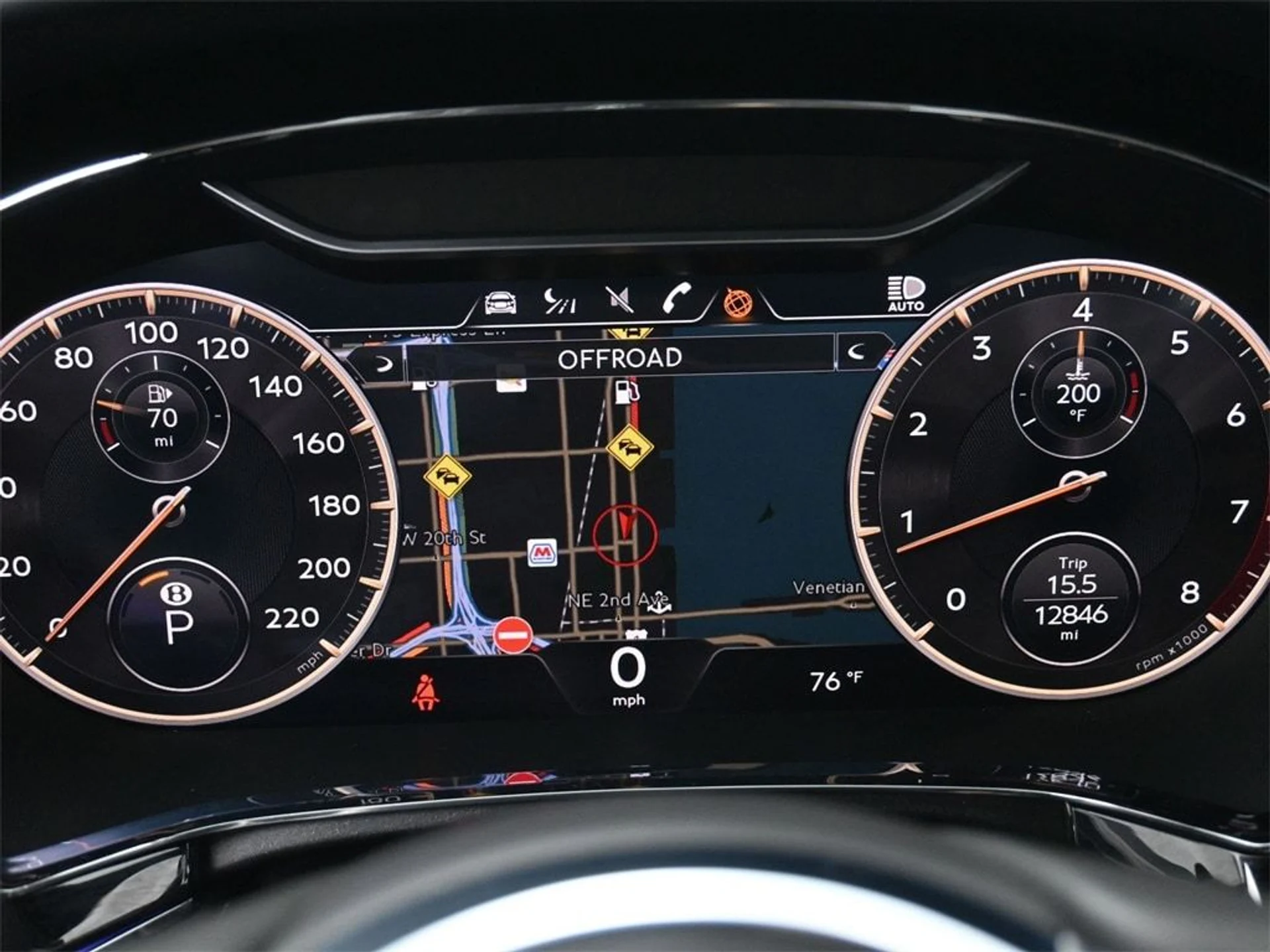 mph008_2851914406_d82e3bb99e08fb128595e159a5f7e7bex_eb1dcc1019