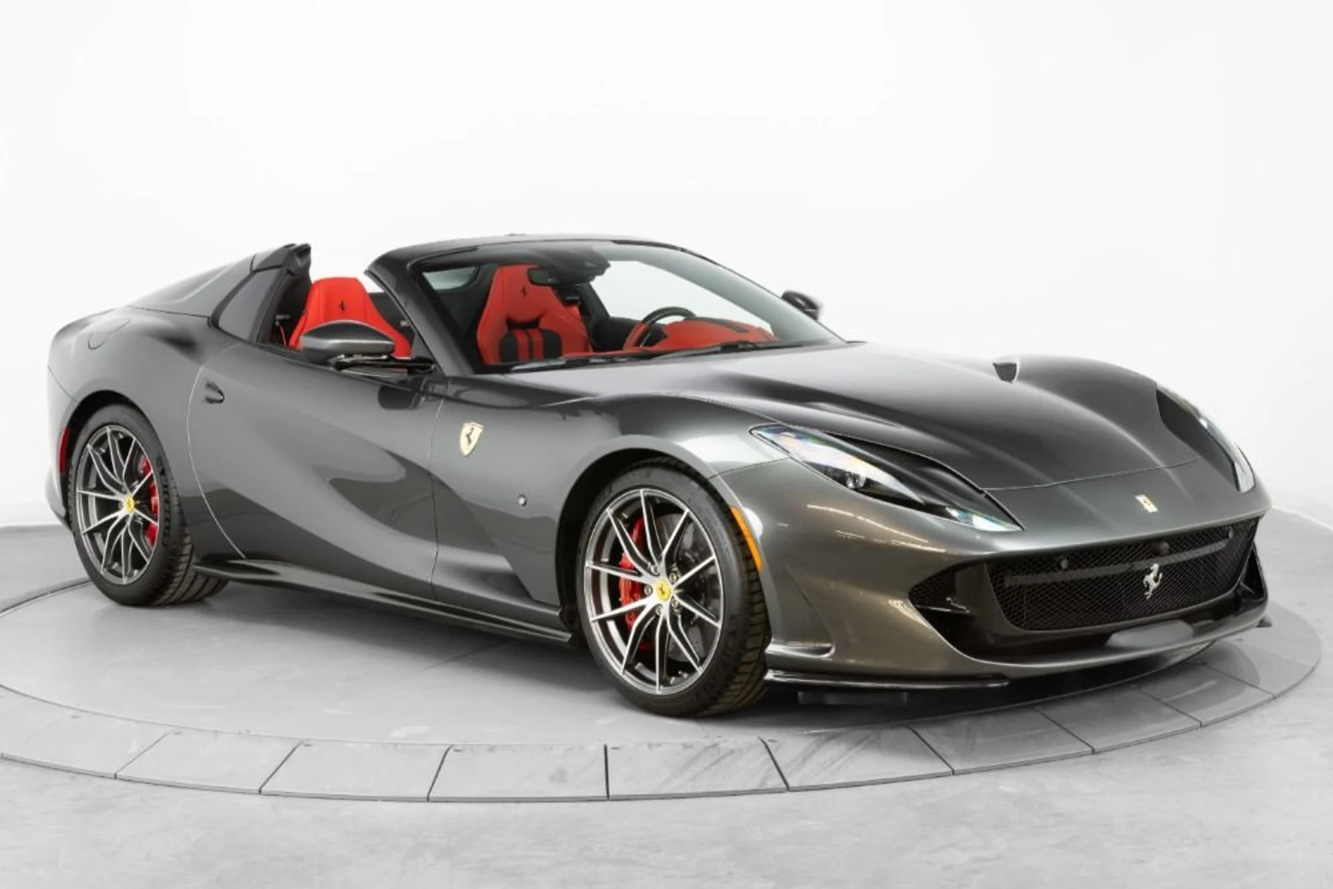 mph008_2854596910_Used_2023_Ferrari_812_GTS_ce5b46949f