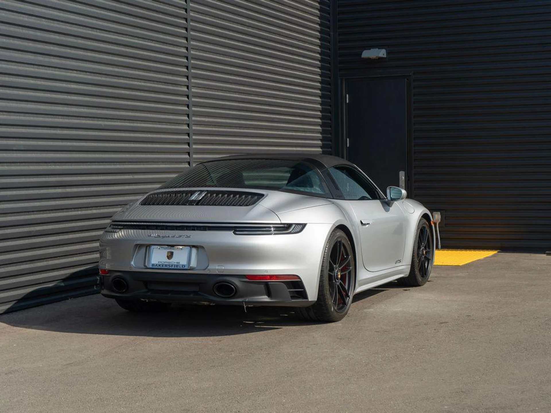 mph008_2855189437_Q9b_GZ_Hnf_L_Avgeva_Bx_BM_Ow_Xl0u0g_7fa100162e