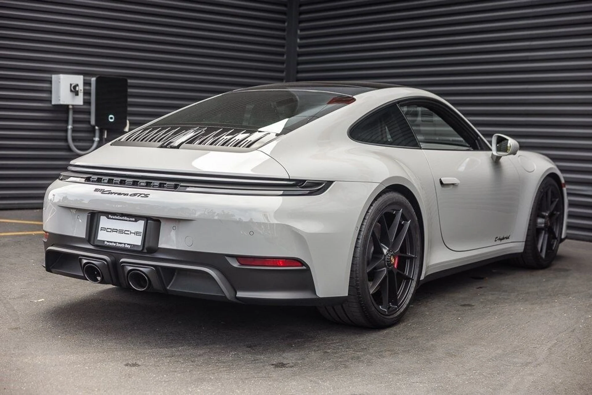 mph008_2868901571_aa8b25272c03929c3315e819c0ee5fc5x_598d65749a