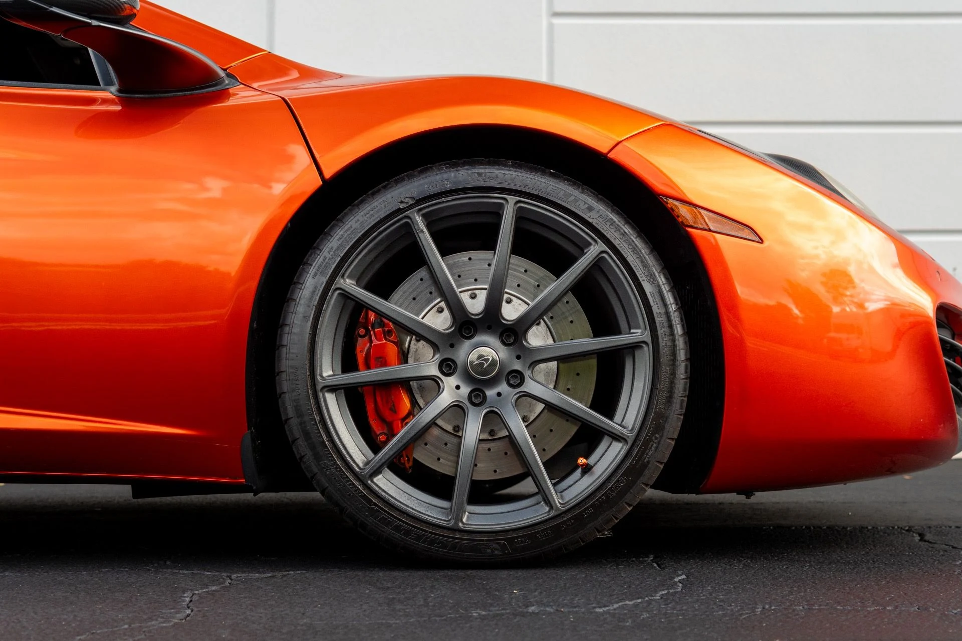 mph008_286982215_Used_2013_Mc_Laren_MP_4_12_C_1766434250_eb08ebe324