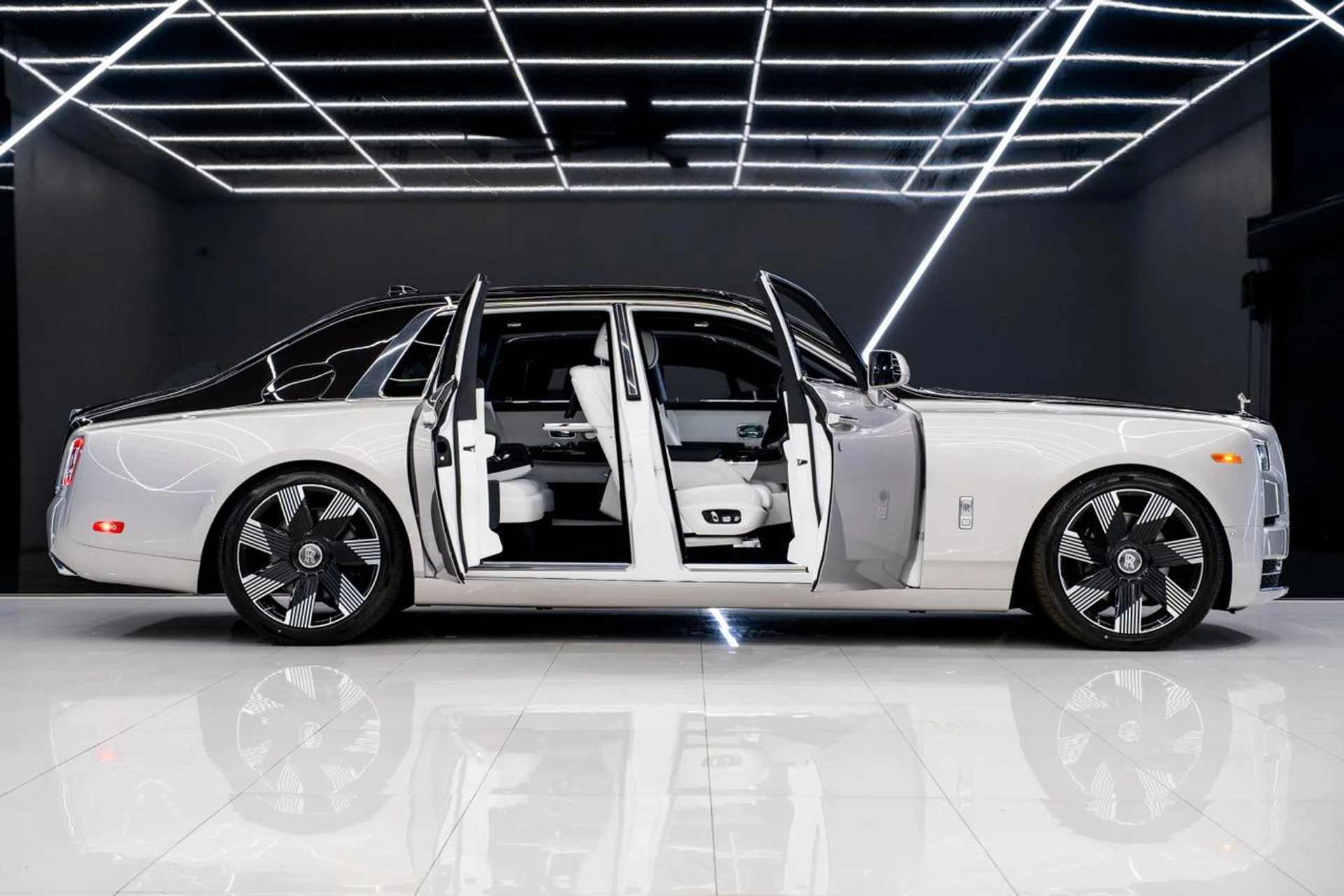 mph008_2871124180_3f959eb5e99b4b40d0289f82d85b5bc1_ffd047f18f