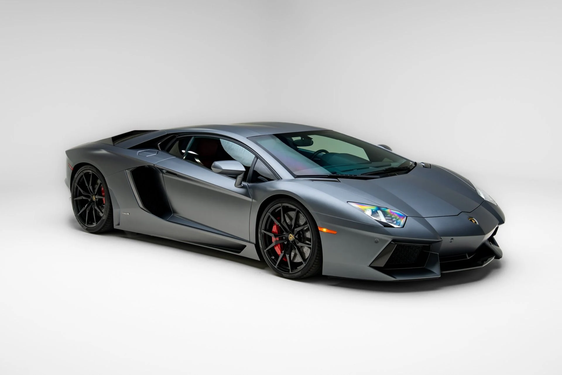mph008_2872959360_Used_2015_Lamborghini_Aventador_LP_700_4_1778261786_69a07d4cf1