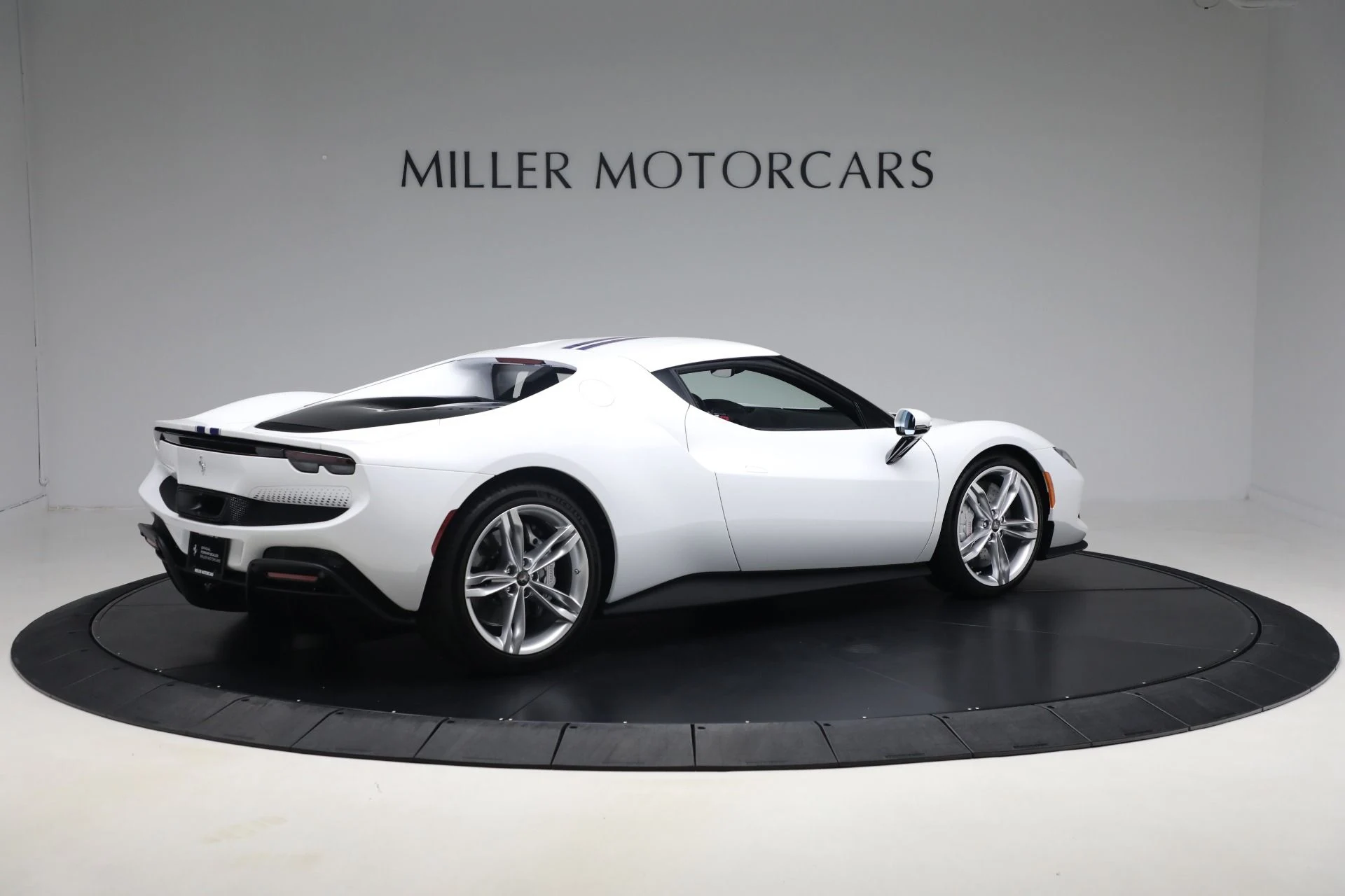 mph008_2875930116_Used_2023_Ferrari_296_GTB_c38e8b2b87
