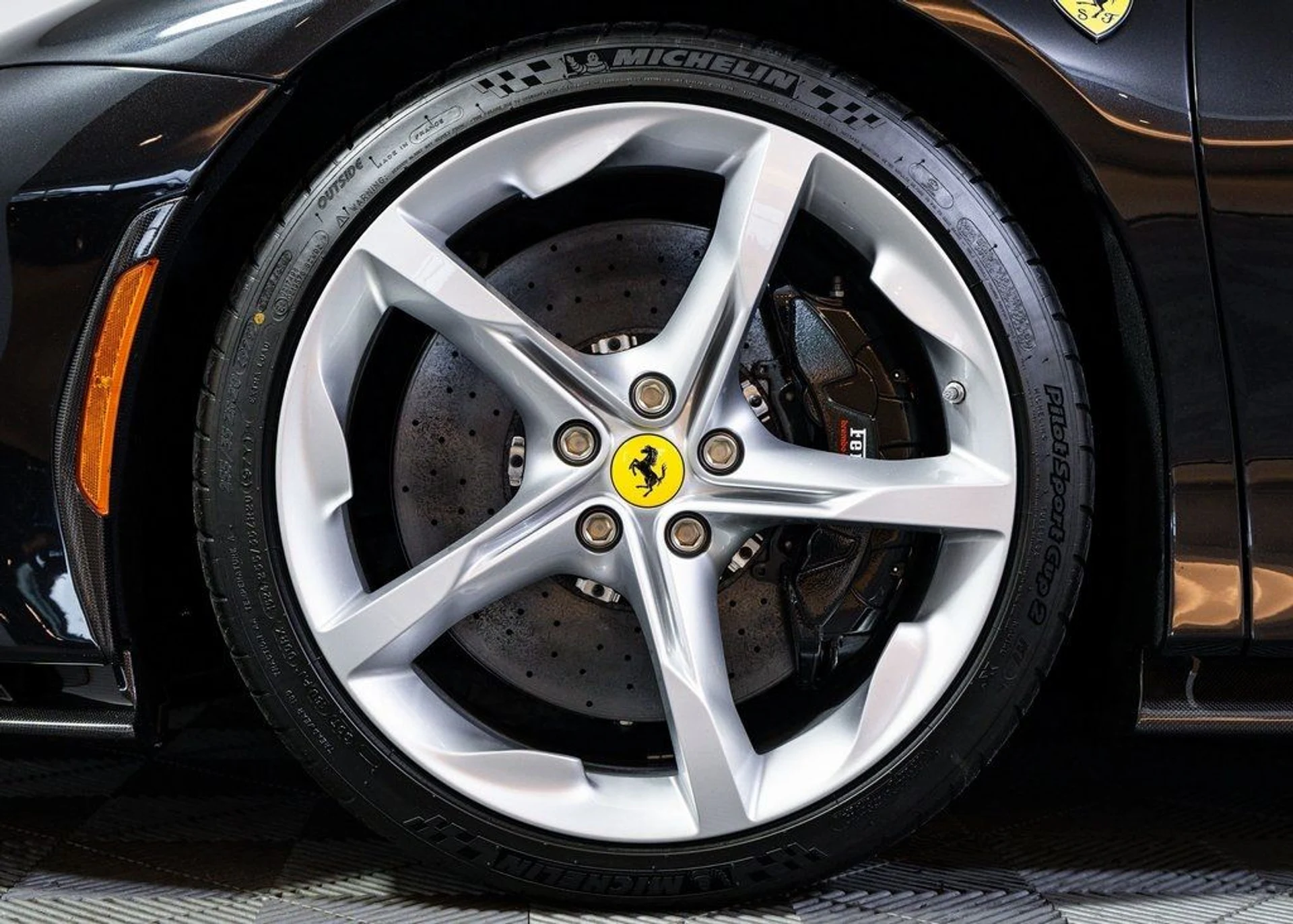 mph008_2880870624_595e705d9905cf53bf0a517721d480d9_e854dcaf6b