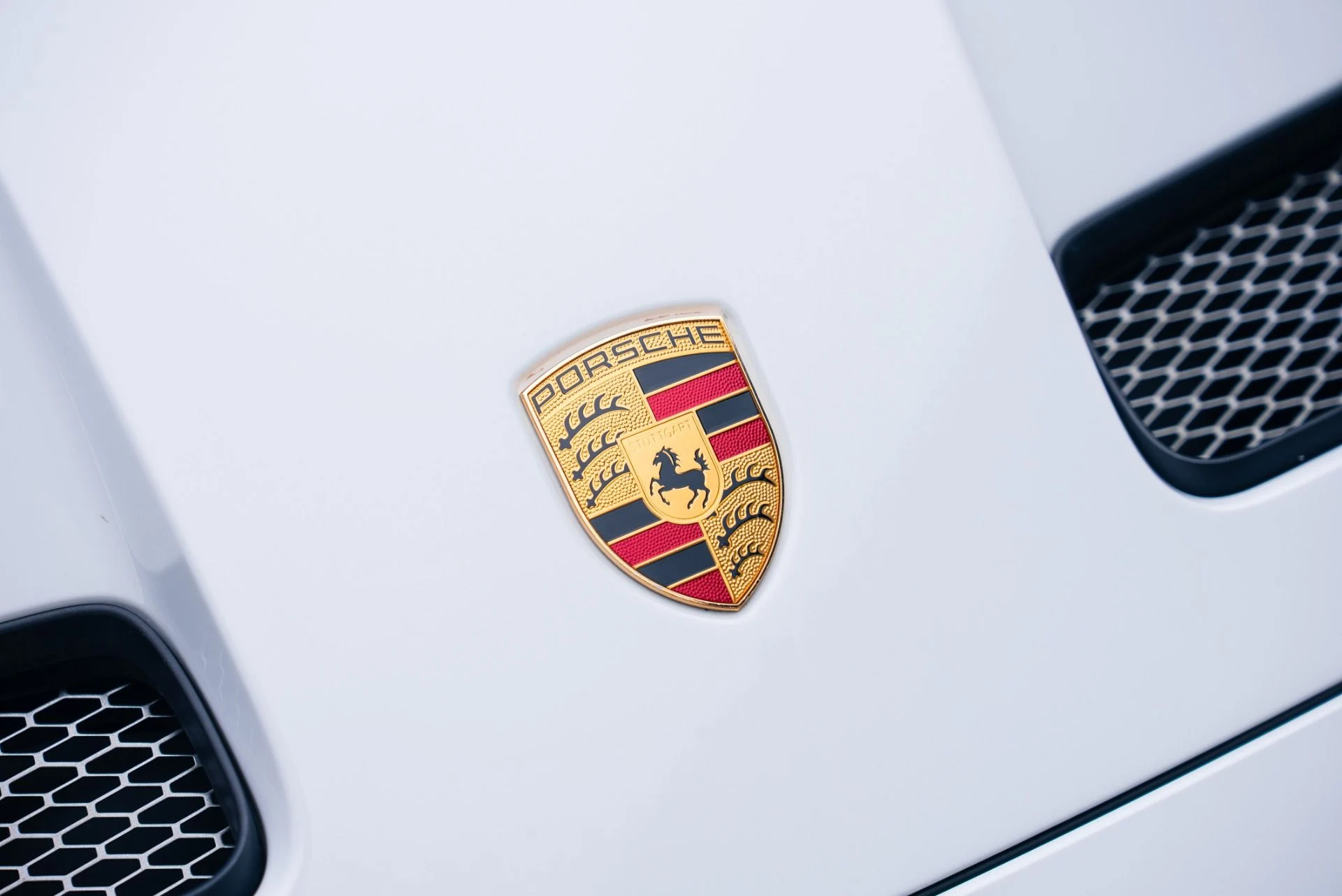 mph008_2881932916_Used_2022_Porsche_911_GT_3_1764803132_cd343be883