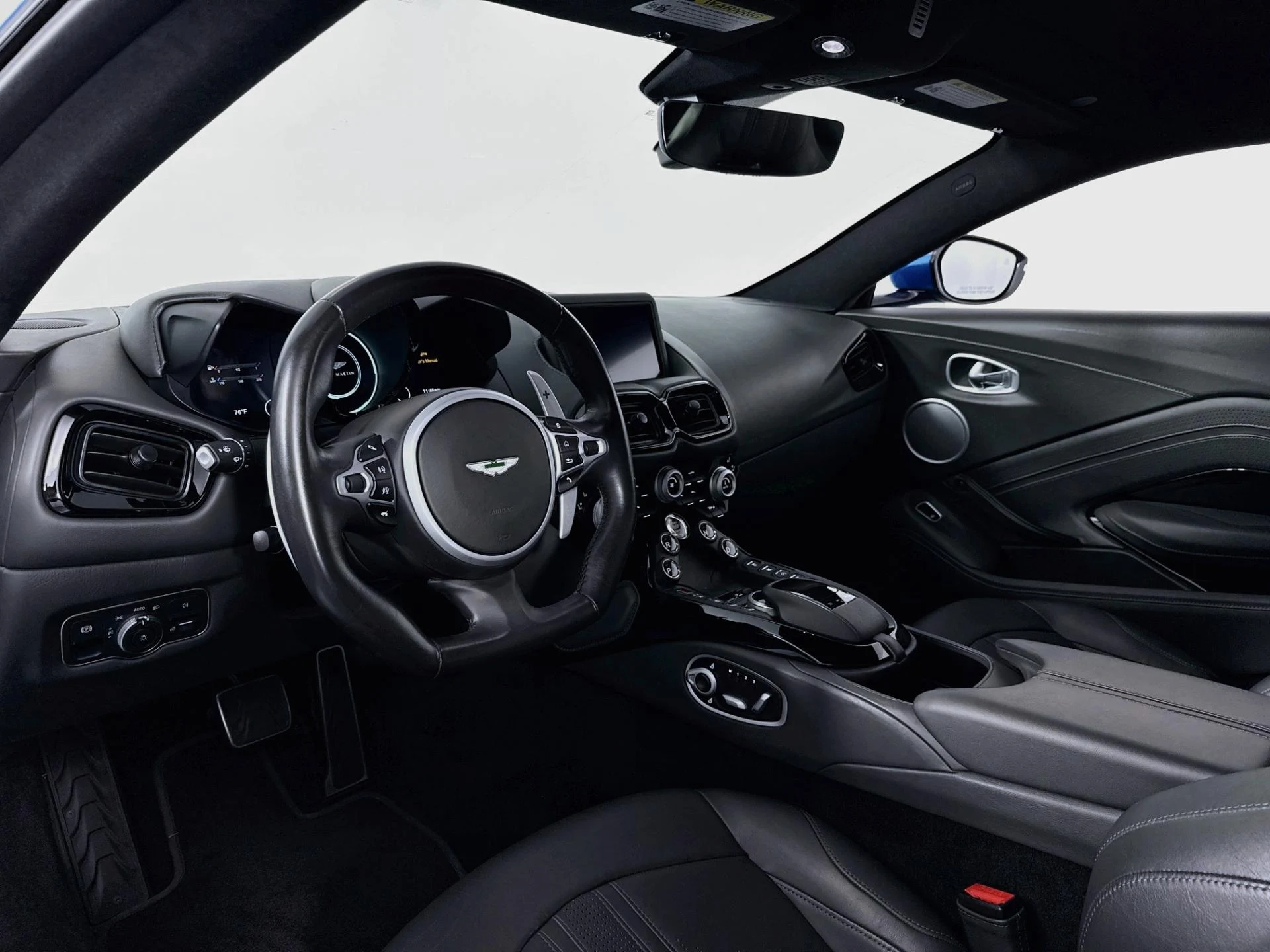 mph008_2882213372_Used_2020_Aston_Martin_Vantage_1791218617_bb3ad91275