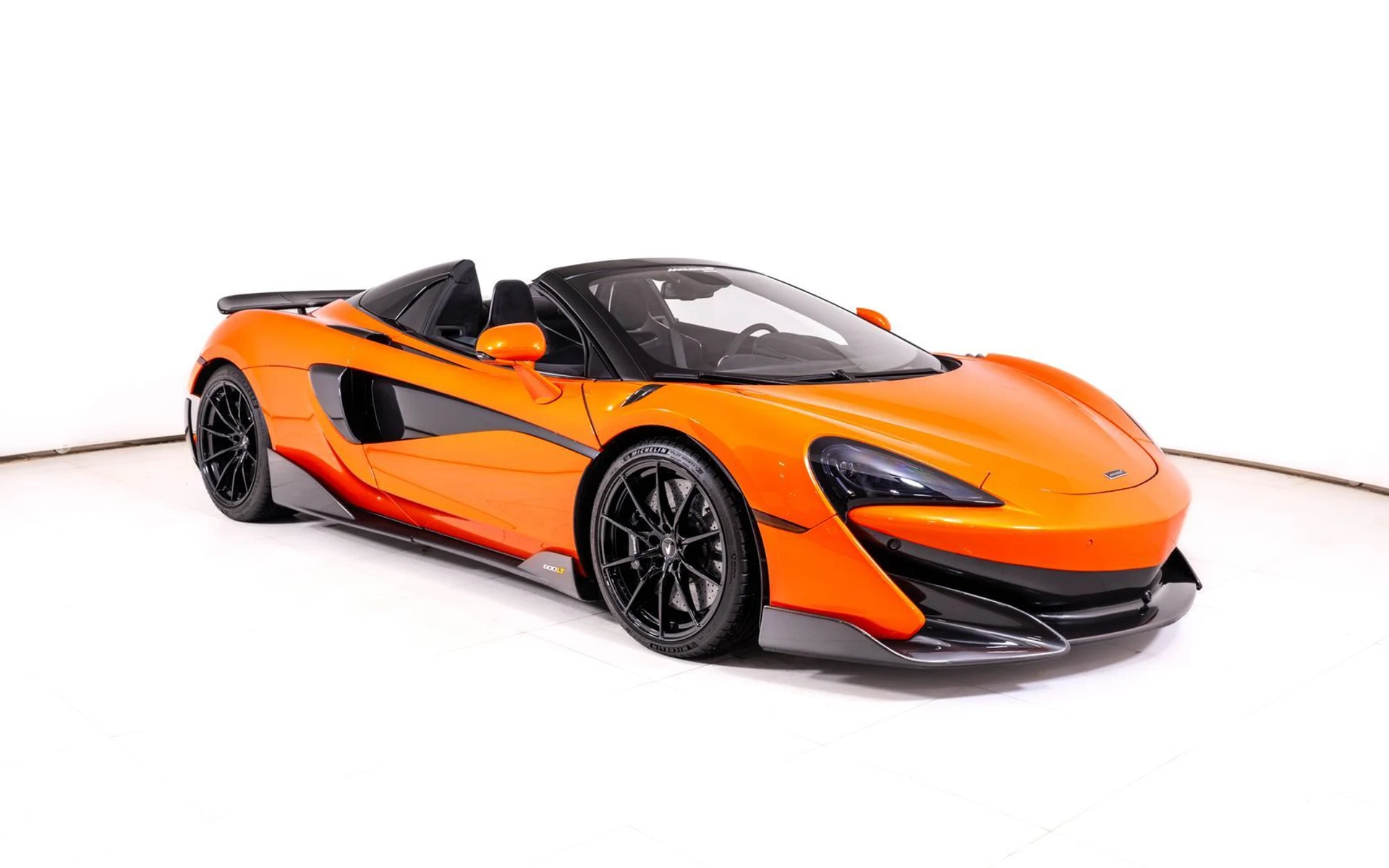 mph008_2882662854_528d62062505b1f5d5d90a1661717846x_d661f661a7