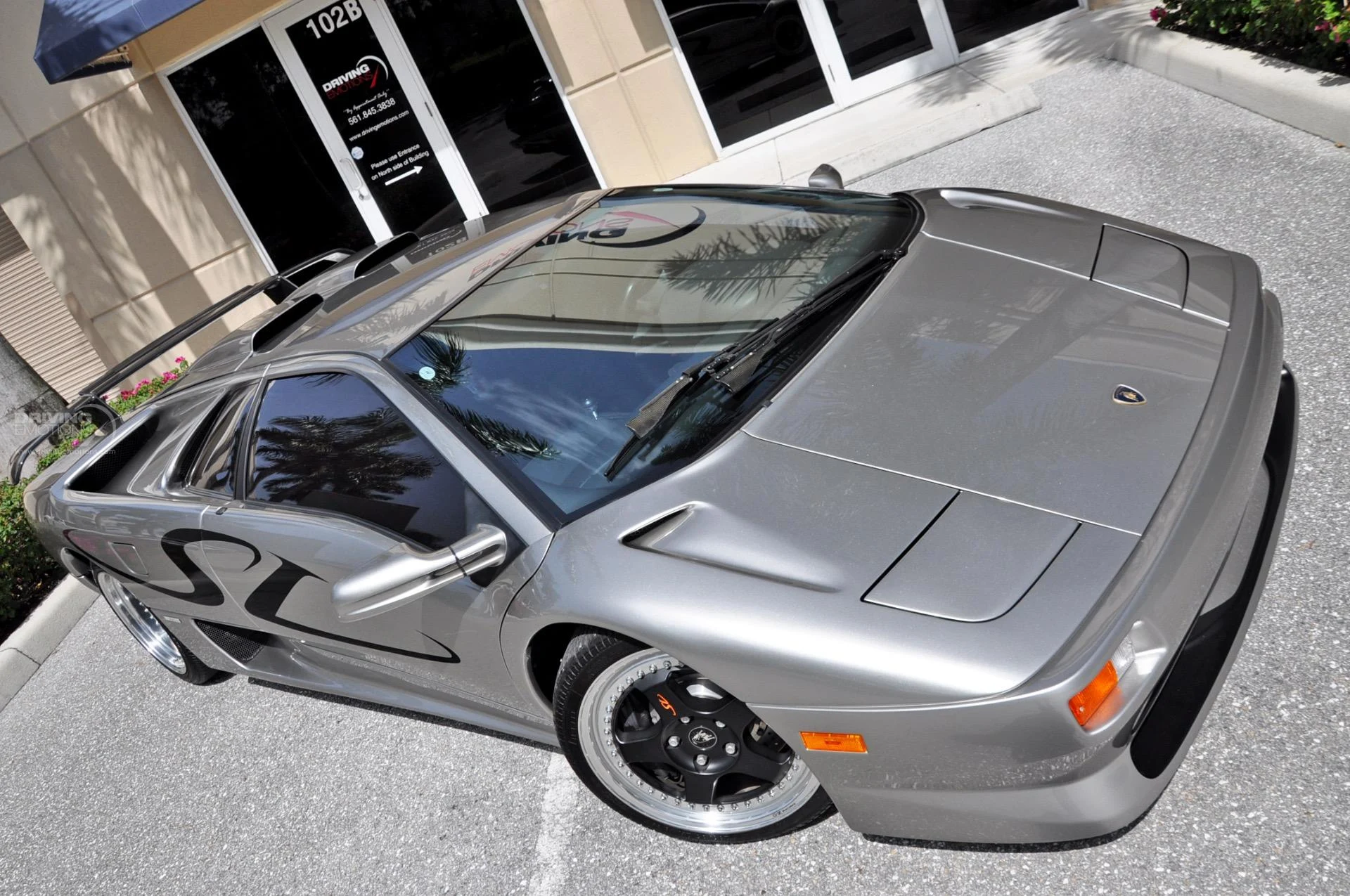 mph008_2892570909_192_p9_l_6905648494