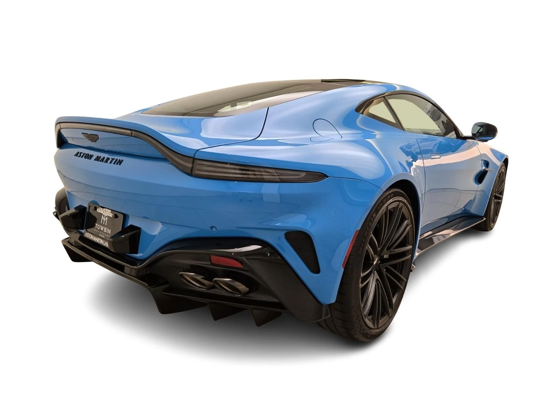 mph008_2894634939_Used_2025_Aston_Martin_Vantage_1770792722_d2a1d98e05