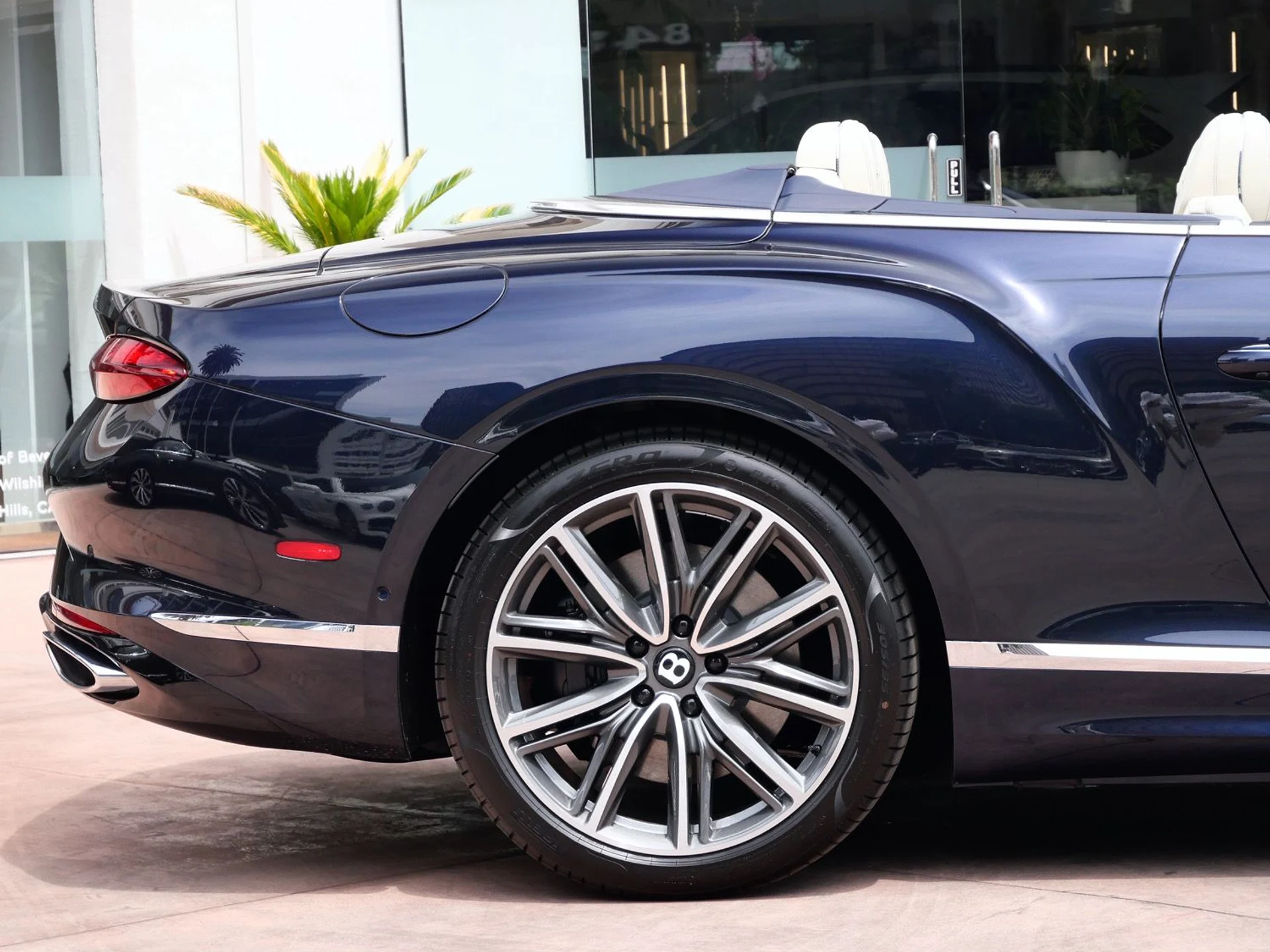 mph008_2896626129_84cbdb05bcbd859bec2fc58548f45d3dx_9a32d994b6