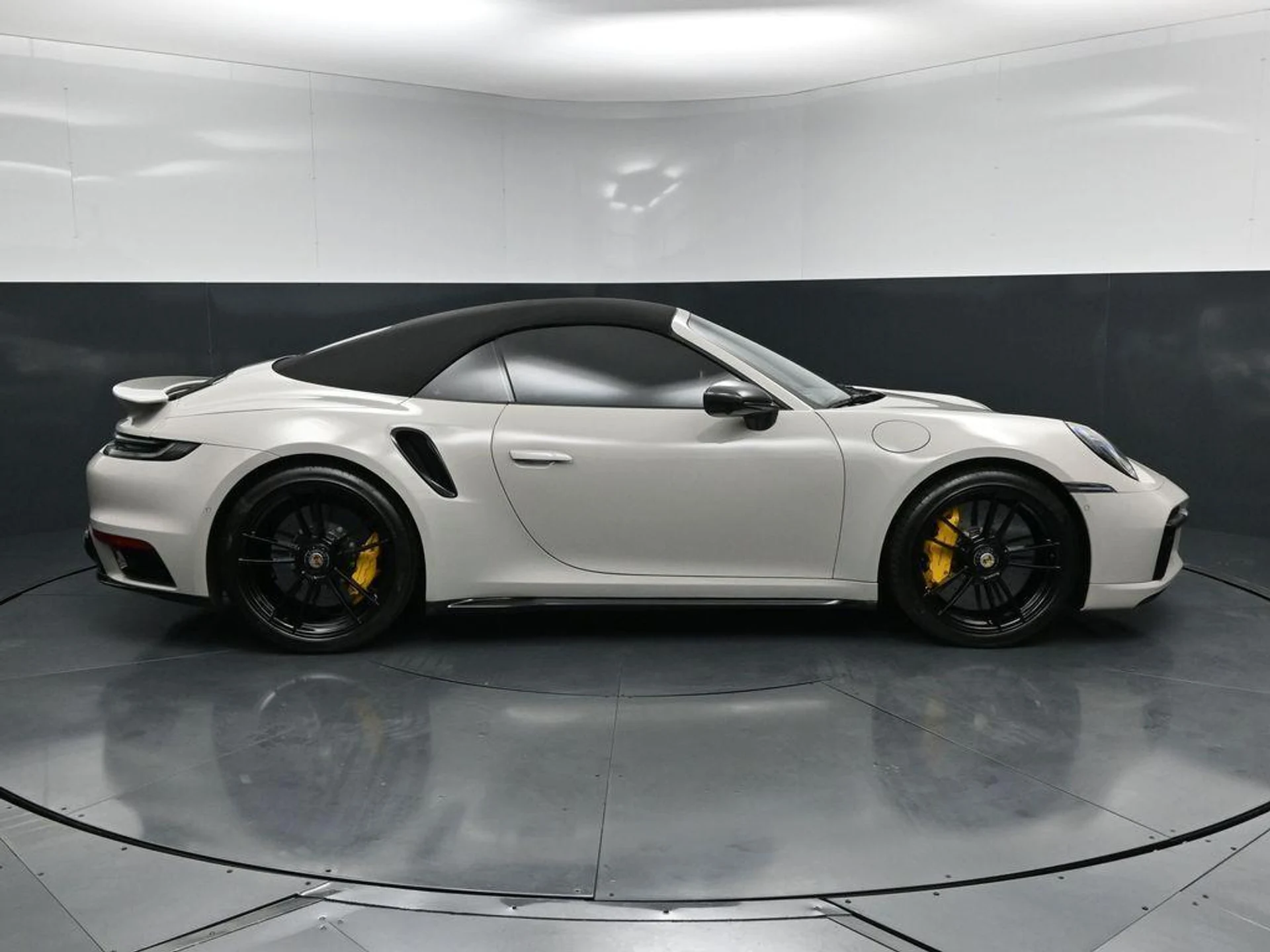 mph008_2900306304_Fmzglt_MA_Mh_Zc9_PH_Yt_Me0_UF_Iz_Qyc_87628623d4