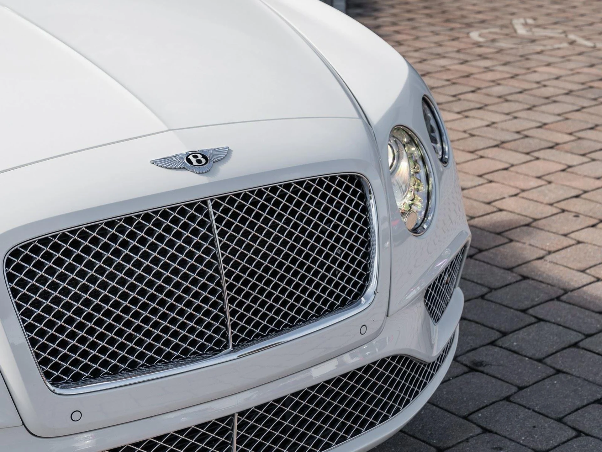 mph008_2908266415_Used_2018_Bentley_Continental_GT_1767952841_058aee68ef