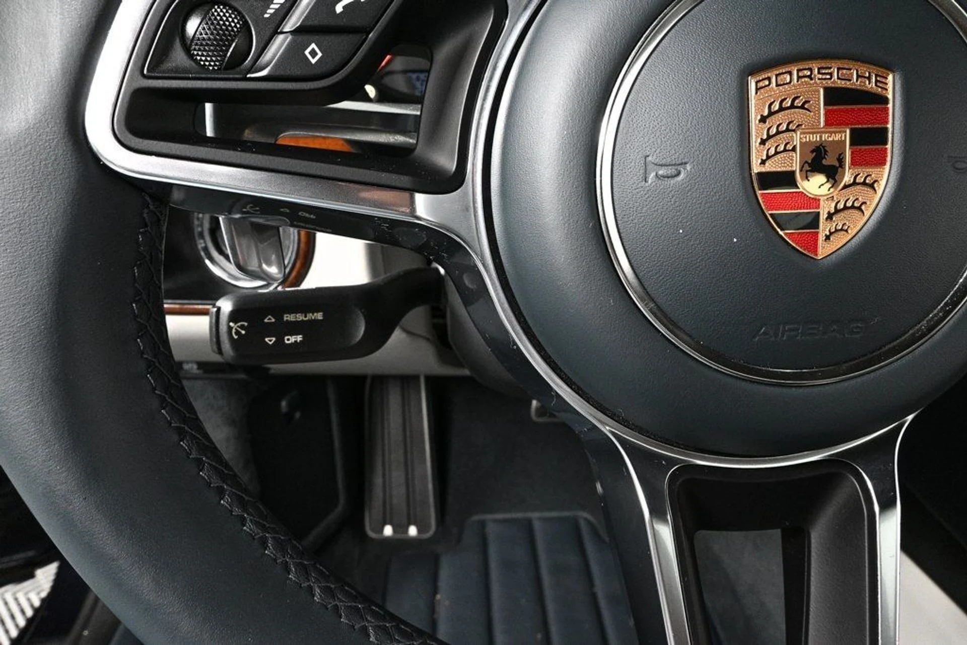 mph008_2914872699_9b3749d849b1752c0b6cbf91224e5703_cbf52d75e2