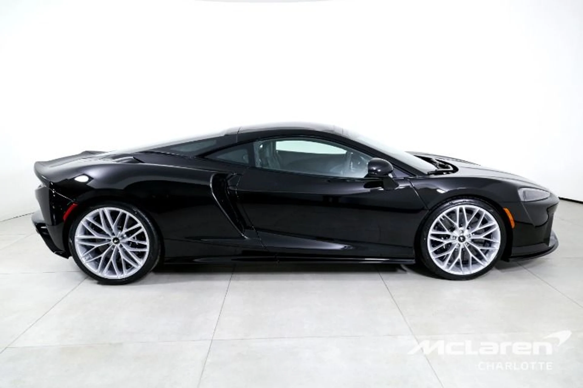mph008_2923231008_New_2025_Mc_Laren_GTS_b1b4bd775f
