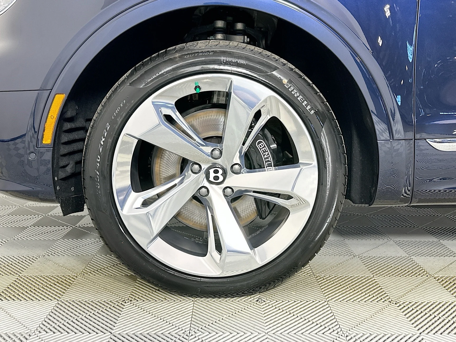 mph008_2924270724_9_d987353b41