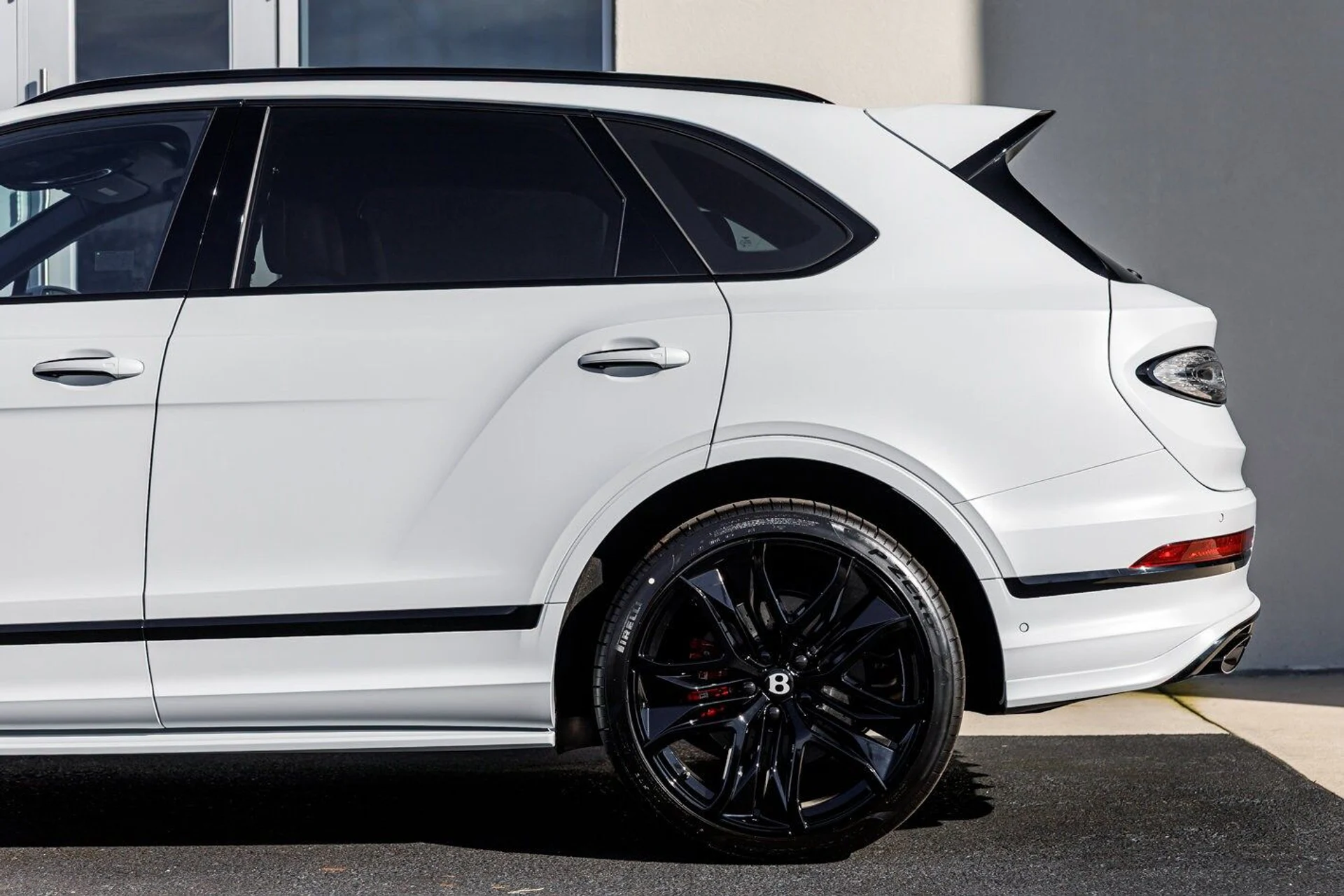 mph008_2927266346_79c5d11289139f47b87a86966ea7fcdax_383e153875