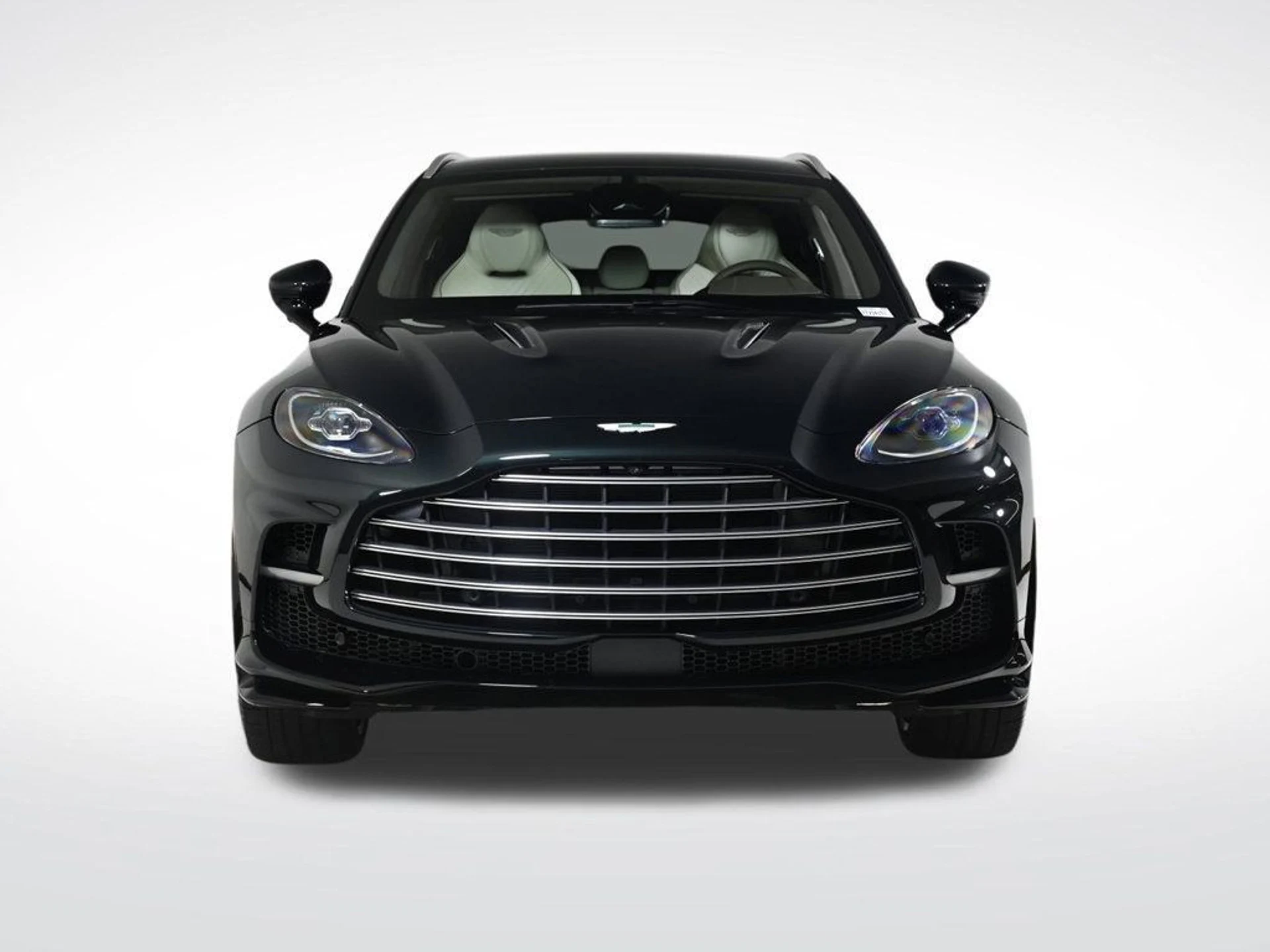 mph008_2927890225_new_2026_aston_martin_dbx_707awd_11350_22961109_8_1024_2c4754adf9