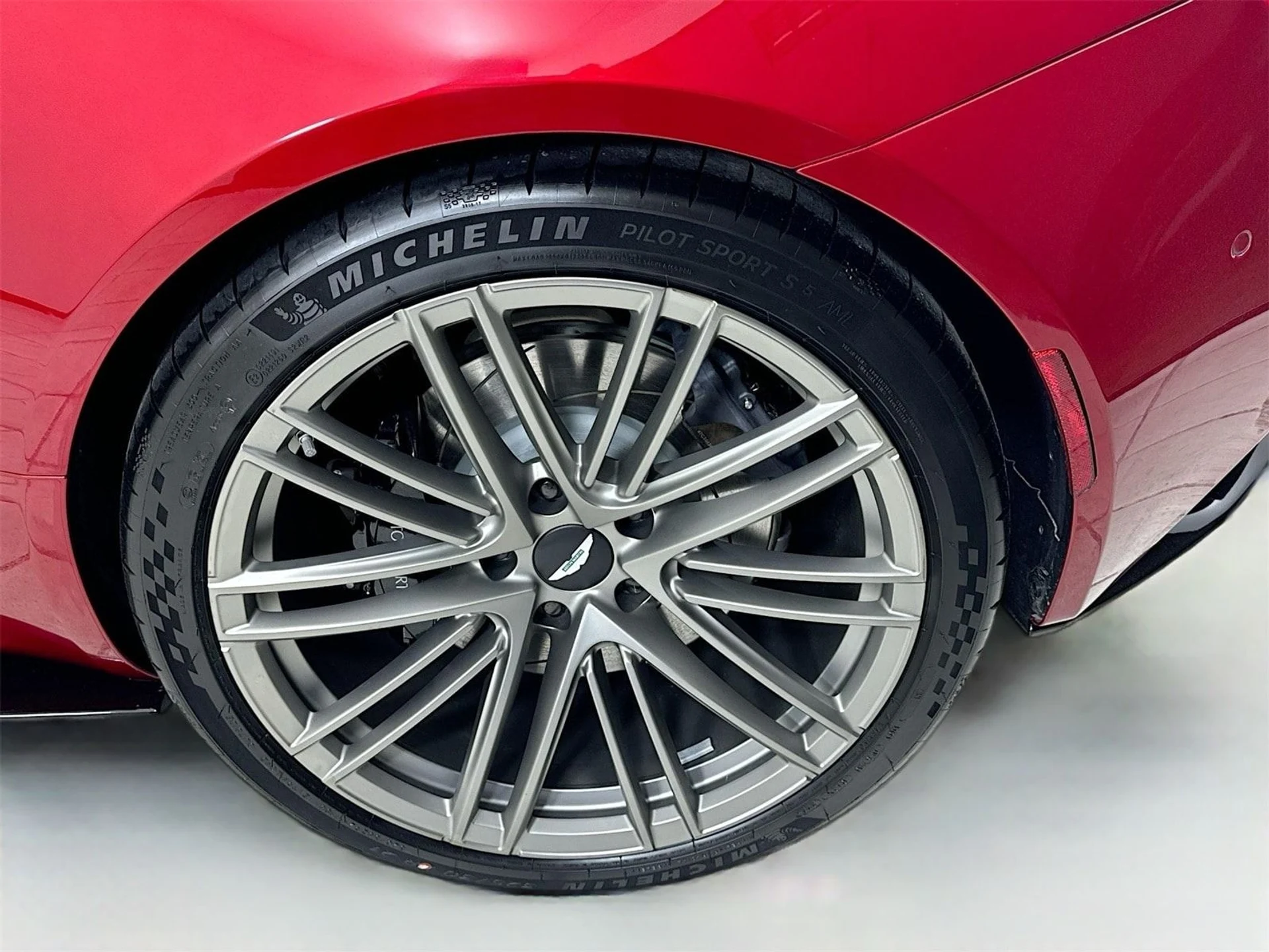 mph008_29393692_f79d76694e3ba28562fce07b3ce66600x_f4dc2d20a0