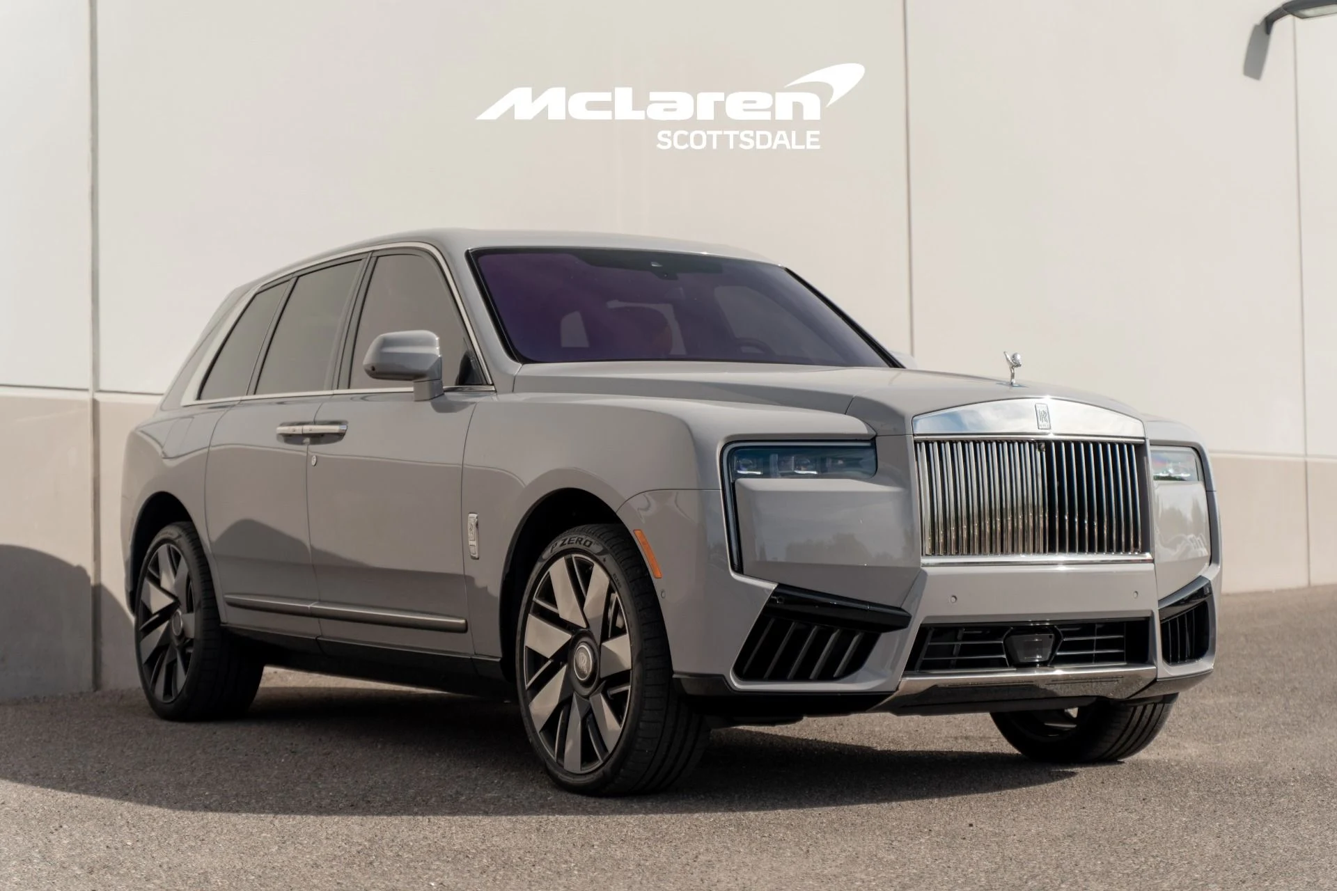 mph008_2942649908_Used_2025_Rolls_Royce_CULLINAN_1762551251_f0986f3152