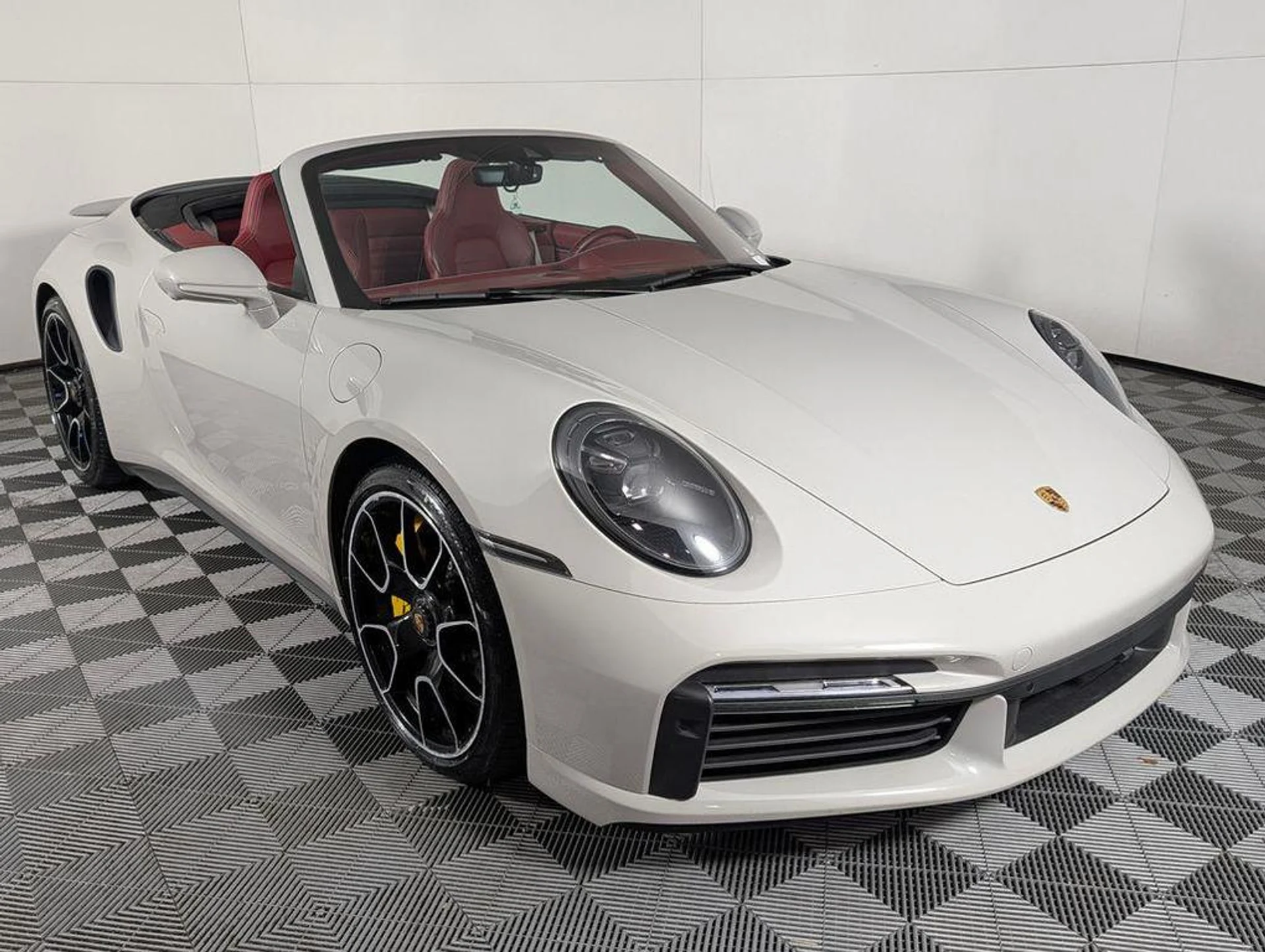 mph008_2946883181_11a_Yk_Fui_Ad4xi51_BGAN_40_M4_H_Si_U_624329819d