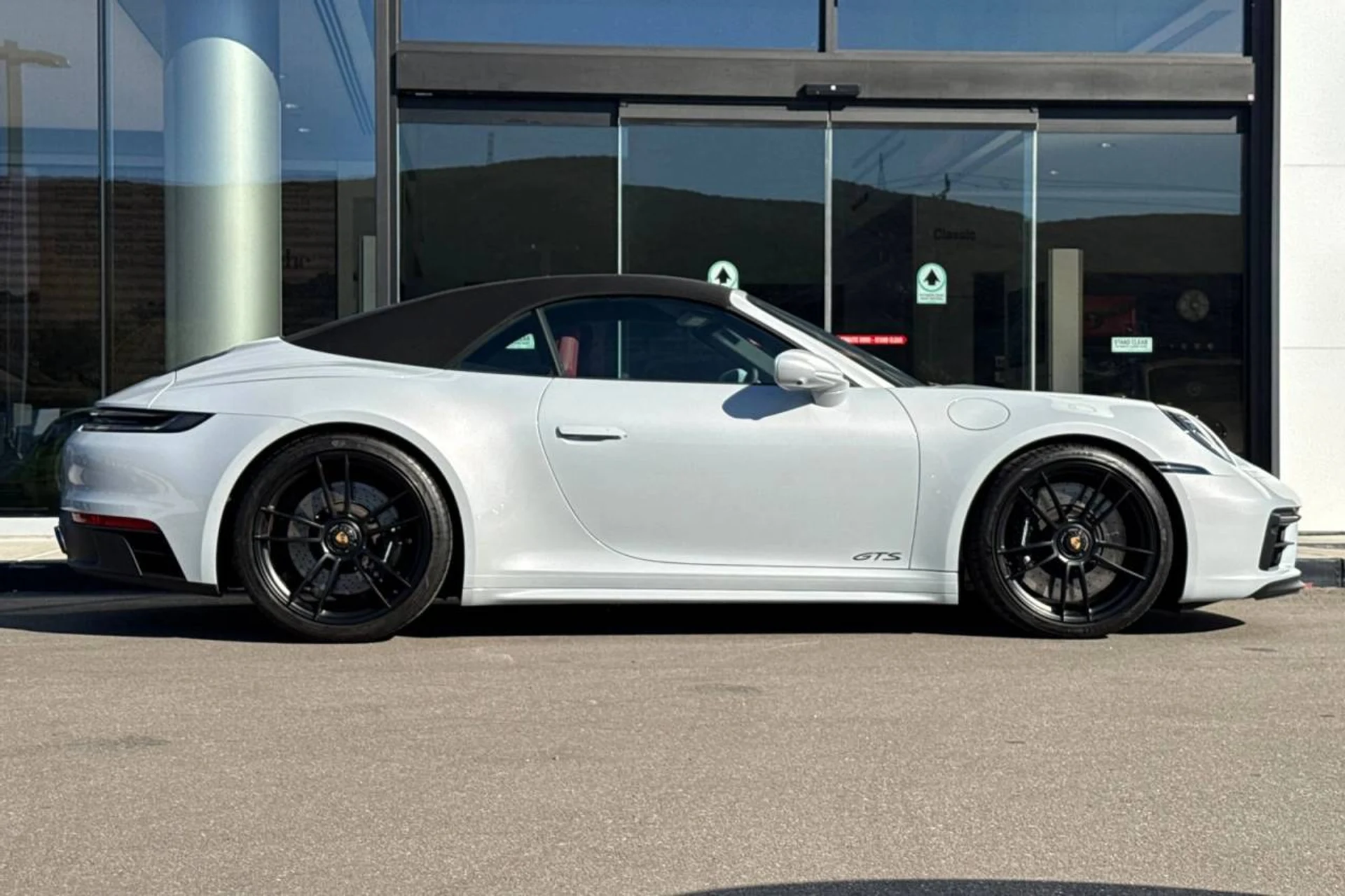 mph008_2947271283_1280_c5d657ff38