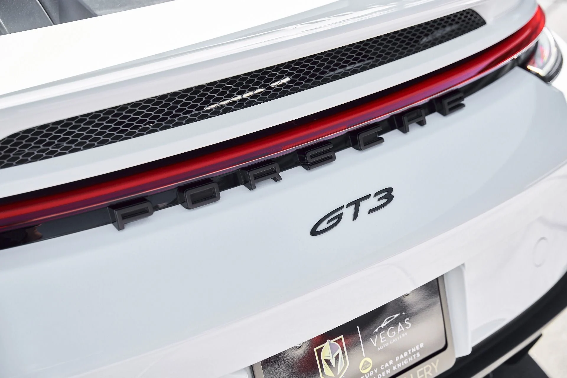 mph008_2948557943_Used_2022_Porsche_911_GT_3_1773348867_143b6a23b7