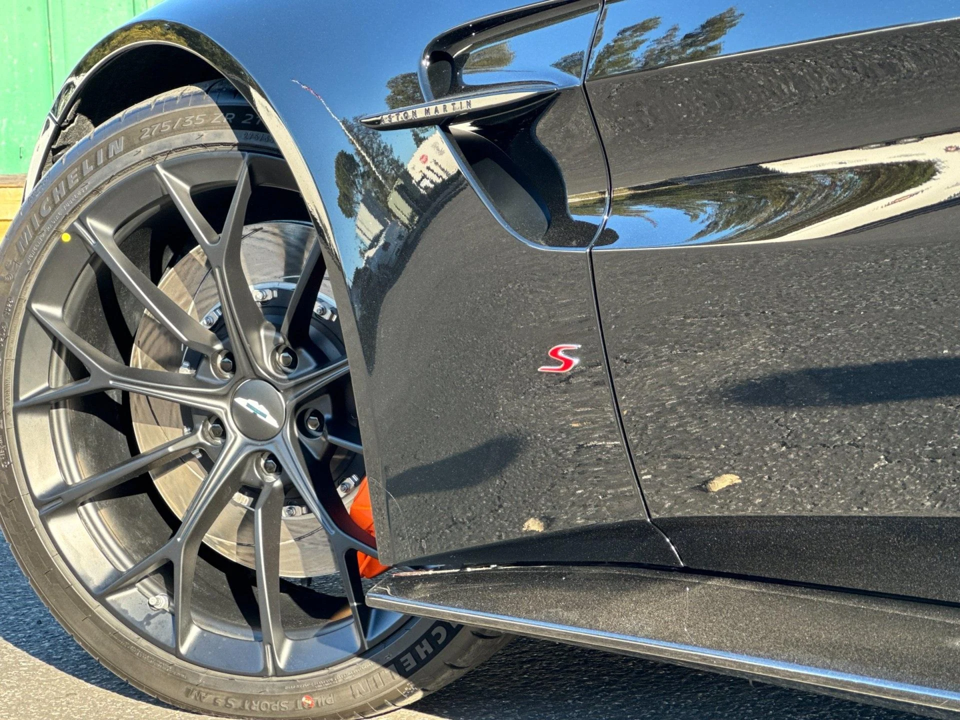 mph008_2952713692_New_2026_Aston_Martin_Vantage_S_1768403588_1c3afdc761