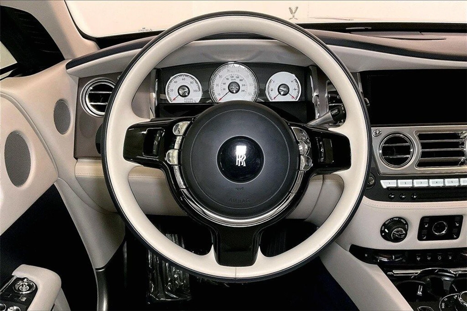 mph008_2953970571_3adc0d3c3d3c44dbd858ebddbbad5149x_f000dc0cbc