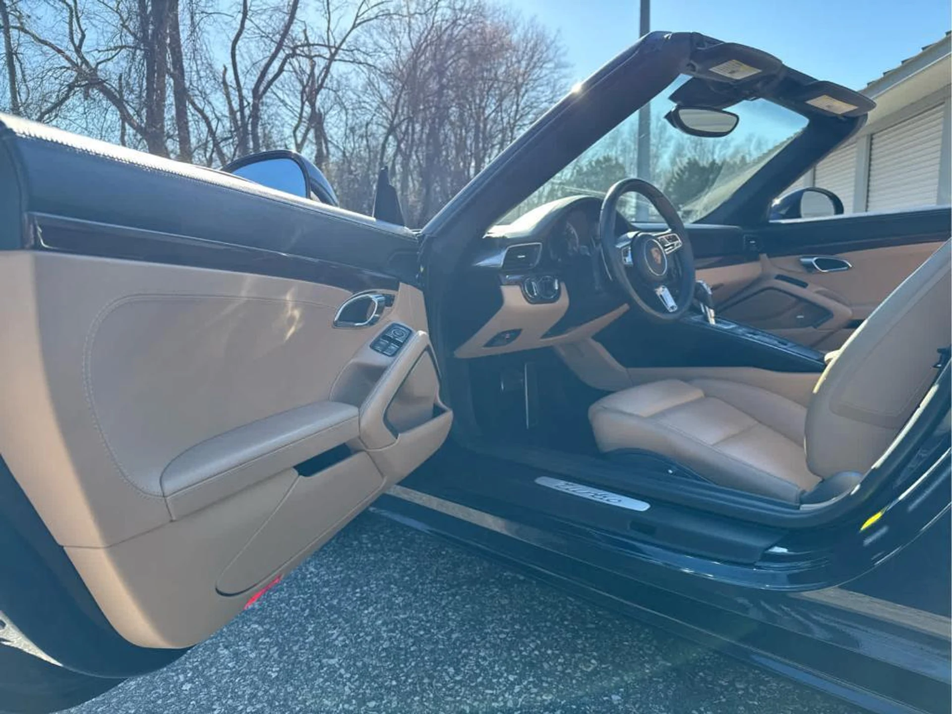 mph008_2969431158_v_Eoczcn7gbz_Ui_LT_689_N9w_HA_Wio_Y_d7a4f09f76