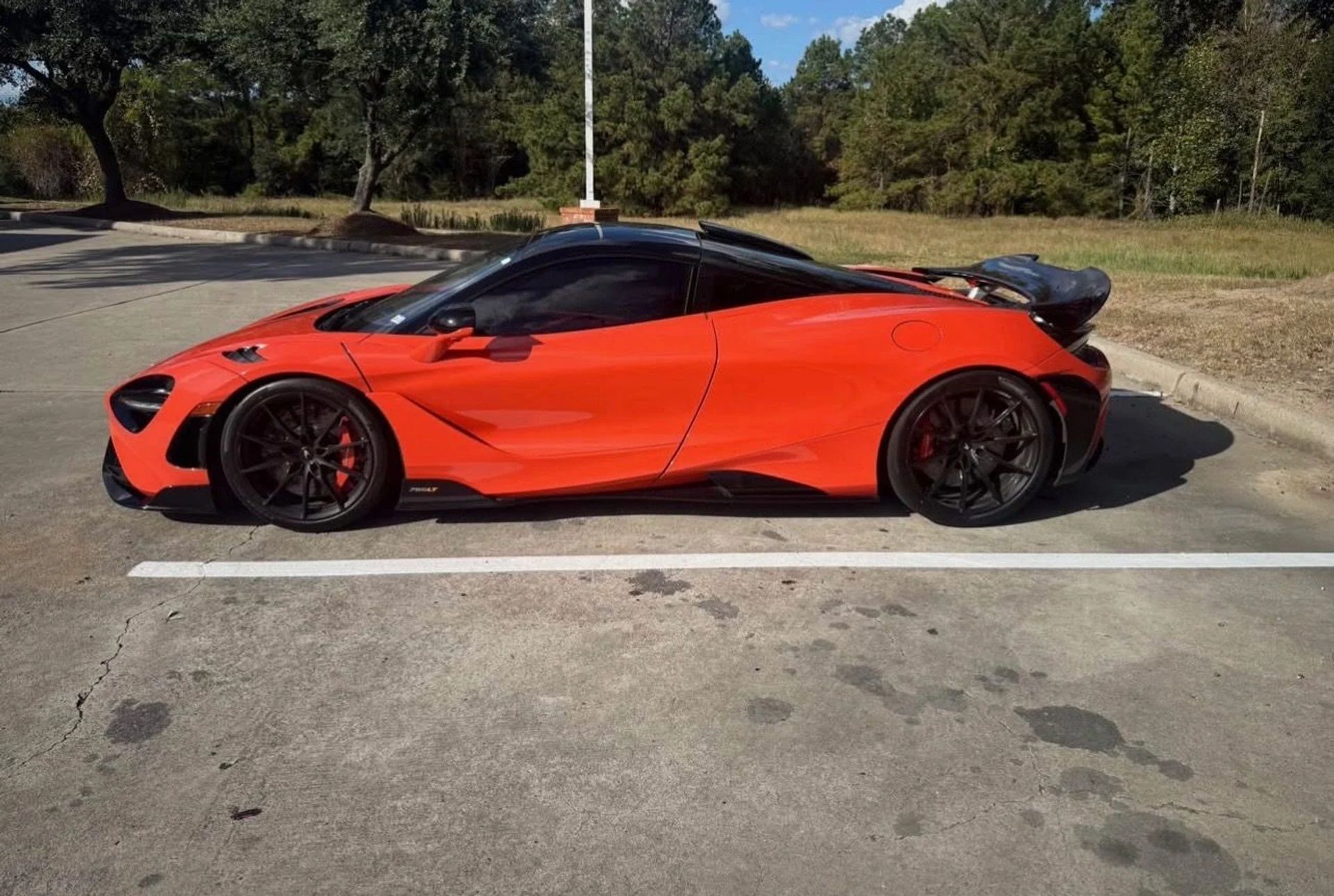 mph008_297493667_Used_2021_Mc_Laren_765_LT_1760386602_562c667884