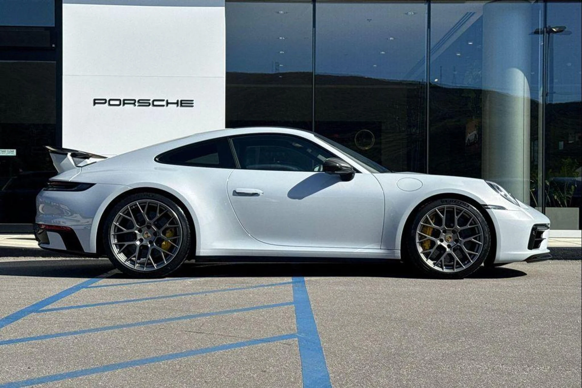 mph008_298231448_r_PGN_8_WT_Bnl_As_U3_VFP_Ls_Yx_P_xq_AI_e45314209d