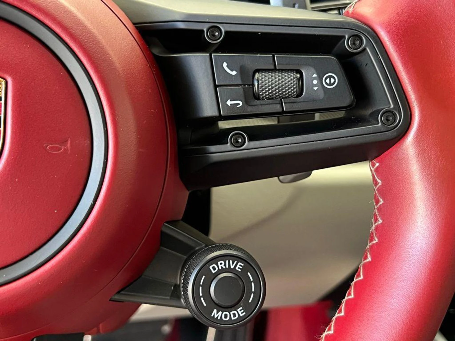 mph008_2987222214_He_IME_9qh5km_O_So_6y_Y_Zy_Mm_B2_Ce_Q_60a1a230b3