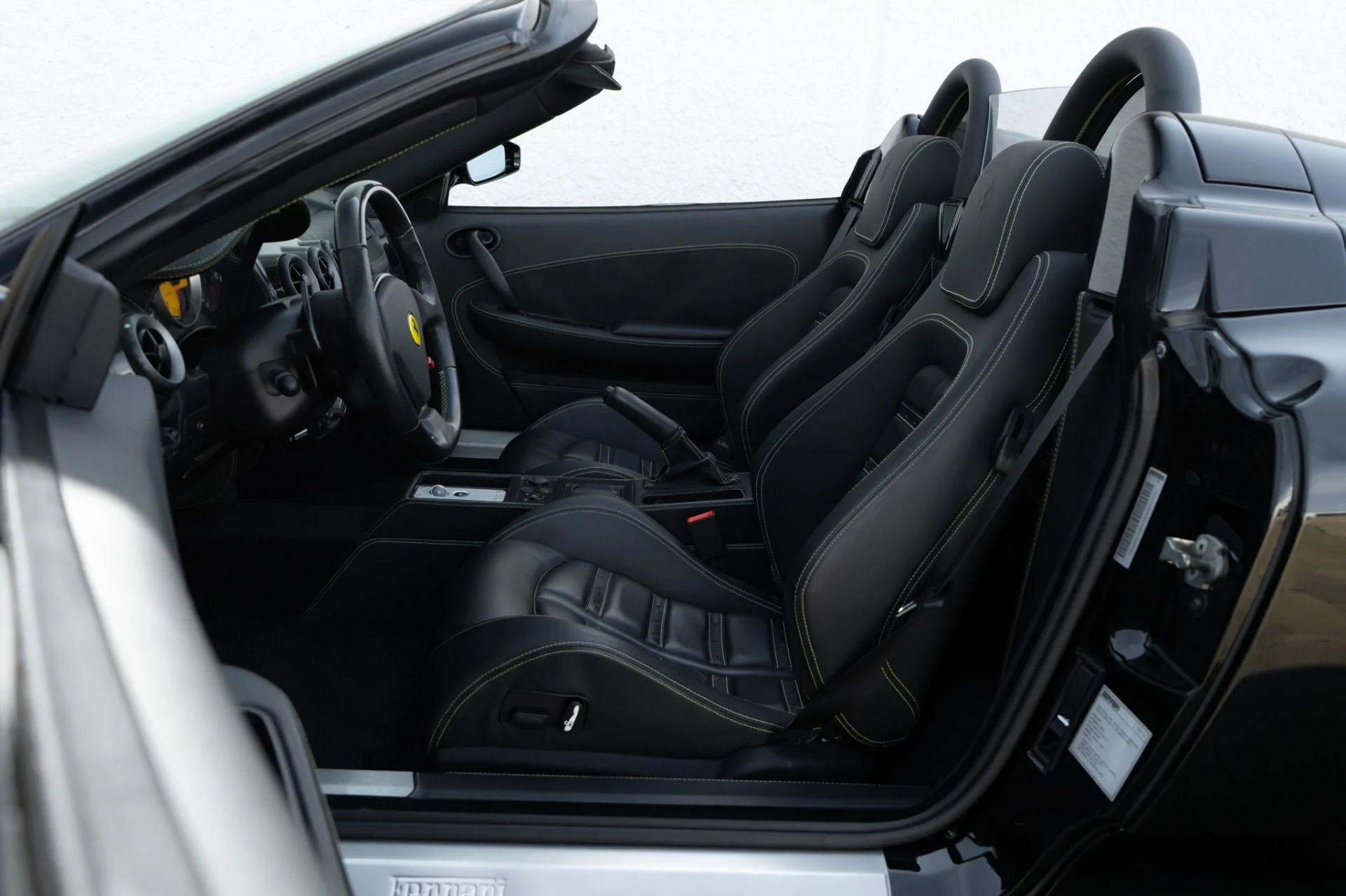 mph008_2993923983_Used_2009_Ferrari_F430_Spider_F1_1787613249_57aebba212