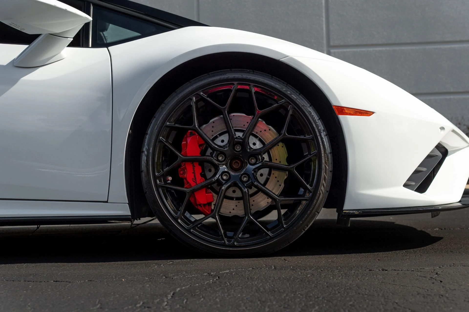 mph008_3008330908_Used_2021_Lamborghini_Huracan_EVO_Spyder_1766013013_61447c937a