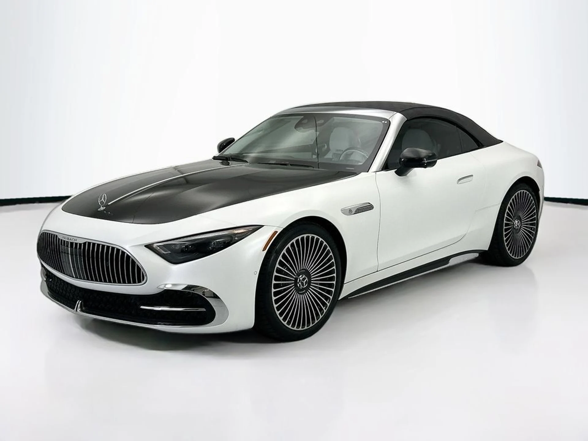 mph008_3012885420_used_2026_mercedes_benz_sl_maybachsl680monogramseriesroadster_8119_23003941_9_1024_4829042c67