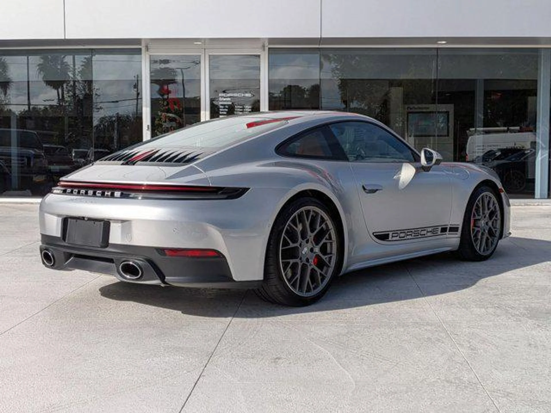 mph008_3013022240_403yjmb_Gi_Adx_QK_Xn_Q_Bk_Z_De_Tz_W_Zw_754f6e33ab