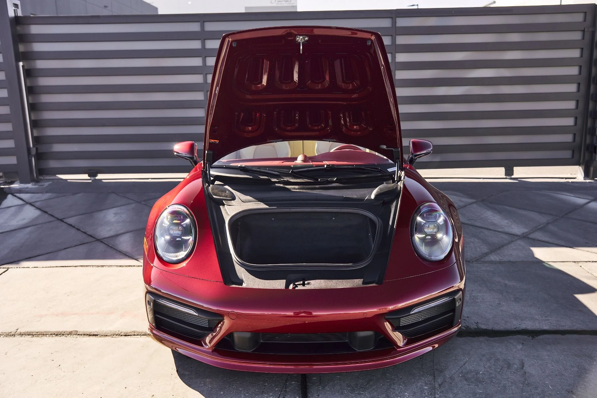 mph008_3020527489_Used_2021_Porsche_911_Targa_4_S_1760993777_72c0c65ddd