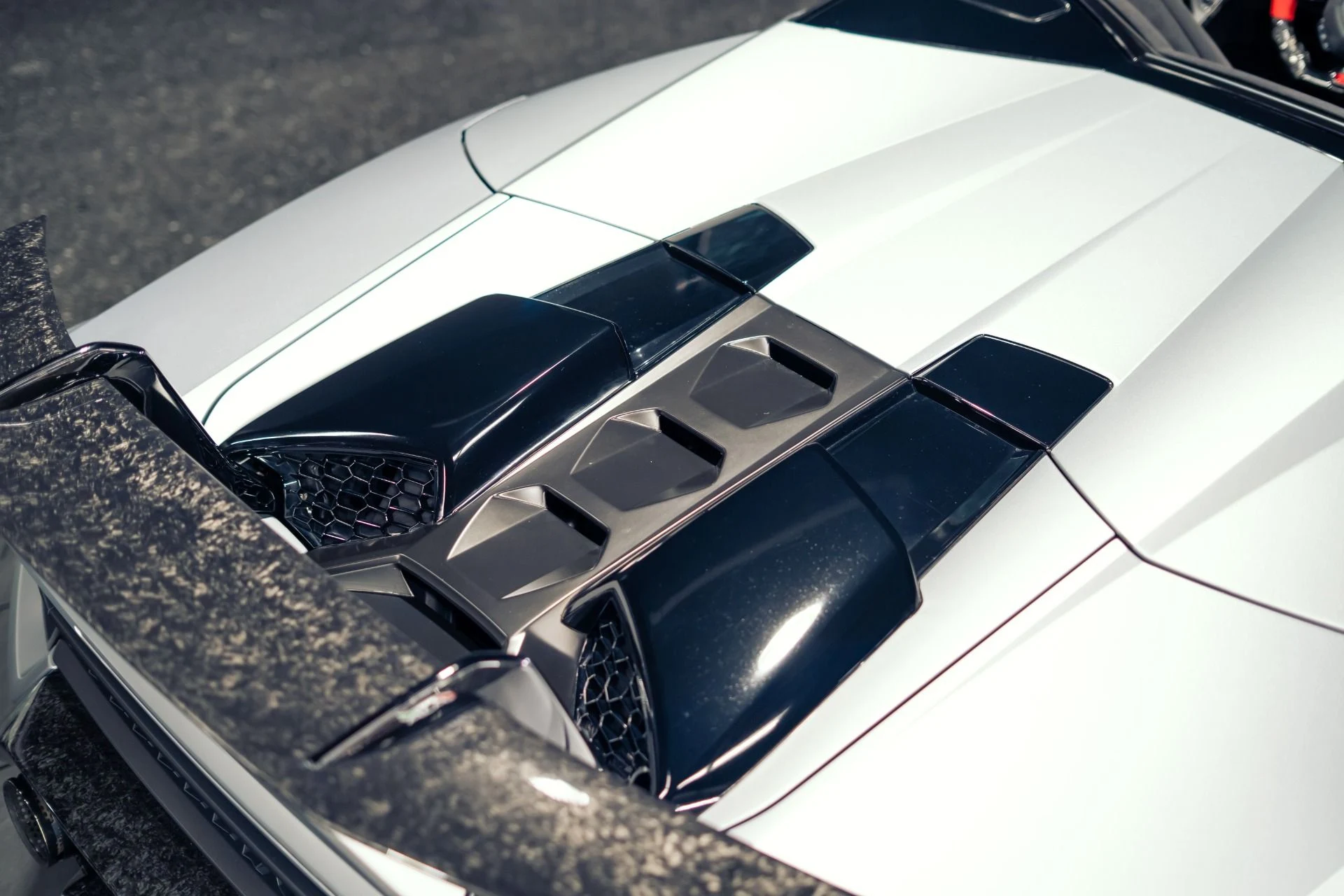mph008_3024008986_Used_2018_Lamborghini_Huracan_LP_640_4_Performante_Spyder_1782163354_dc943870a7