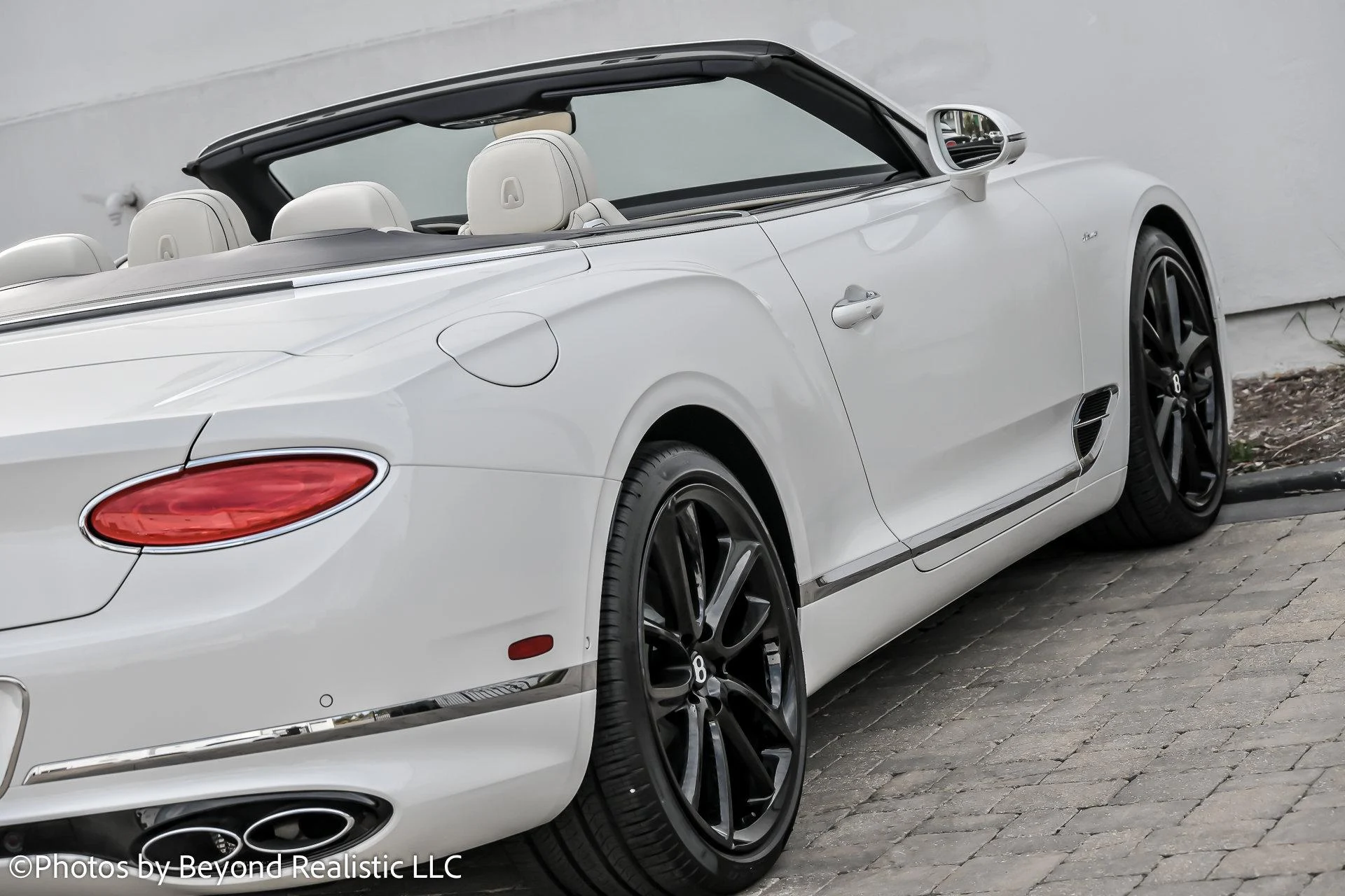 mph008_3025294316_Used_2024_Bentley_Continental_GT_Azure_Convertible_1761810964_680d8c94c4