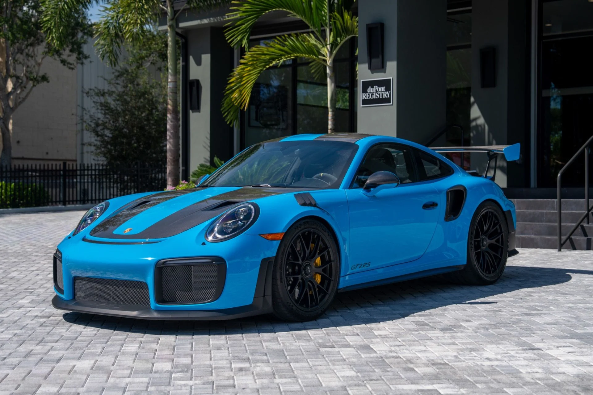 mph008_3028429301_Used_2018_Porsche_911_GT_2_RS_1791309726_2881c106b5