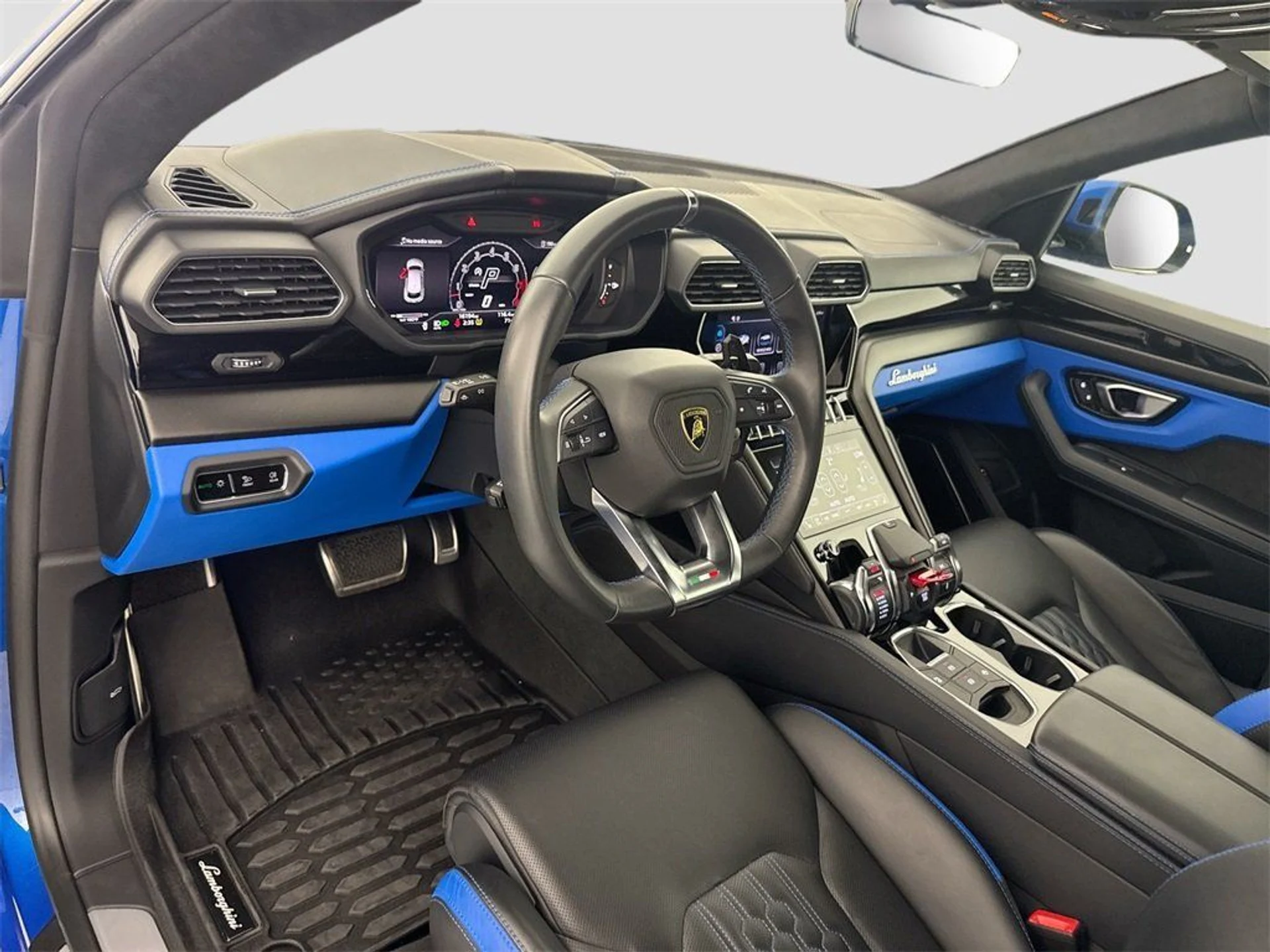 mph008_3032774688_97af4a7ca9feab3a53568fe9e18ad63a_9426727e51