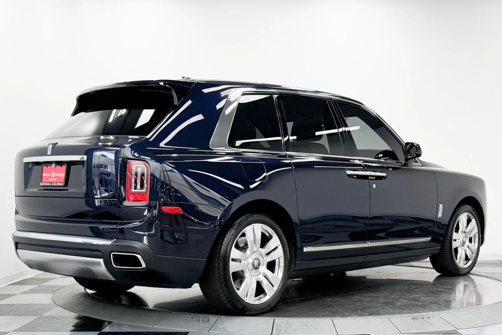 mph008_303806240_Used_2020_Rolls_Royce_Cullinan_Rear_Theatre_Configuration_Bespoke_Audio_Picnic_Tables_1785529076_f8f9425d1a