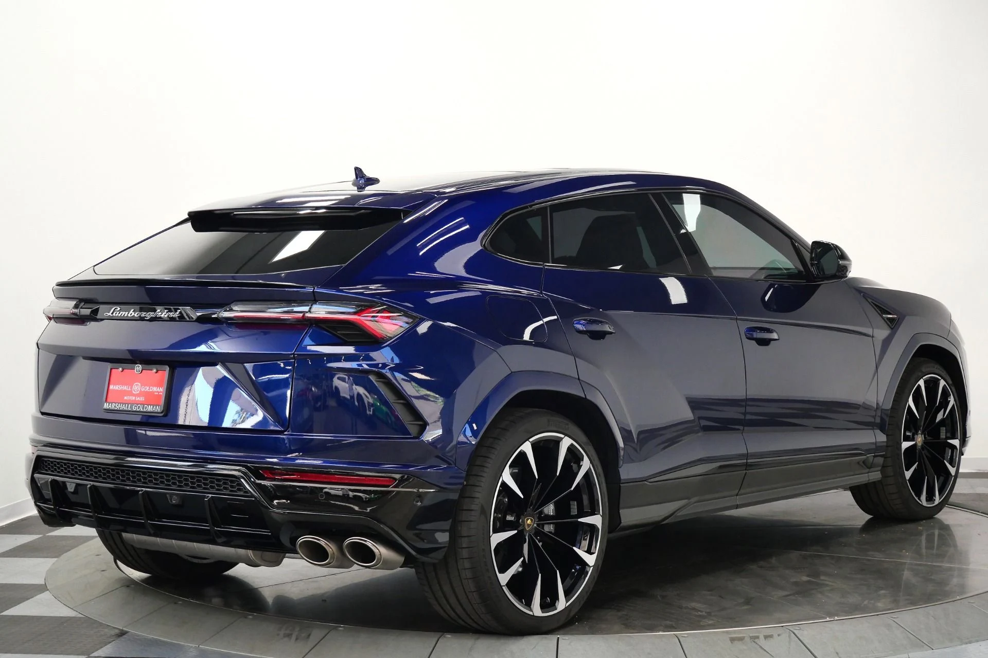 mph008_3038950409_Used_2022_Lamborghini_Urus_23_Inch_Wheels_Two_Tone_Interior_Bang_and_Olufsen_Audio_1775677581_cf1f511037