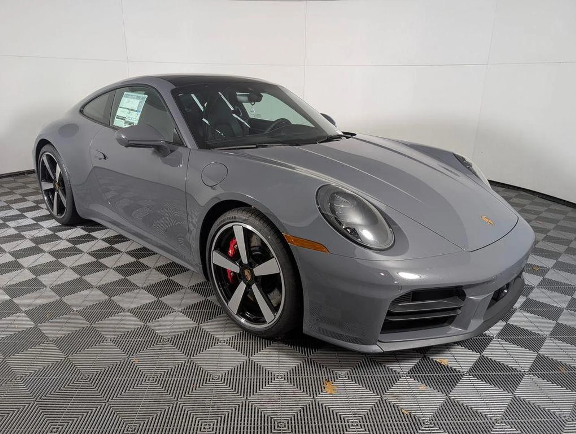 mph008_3050352454_i9_Os3_U_Nwm_Bx_S1_DMT_Nb0fu465_WPE_8bdc37e7f2