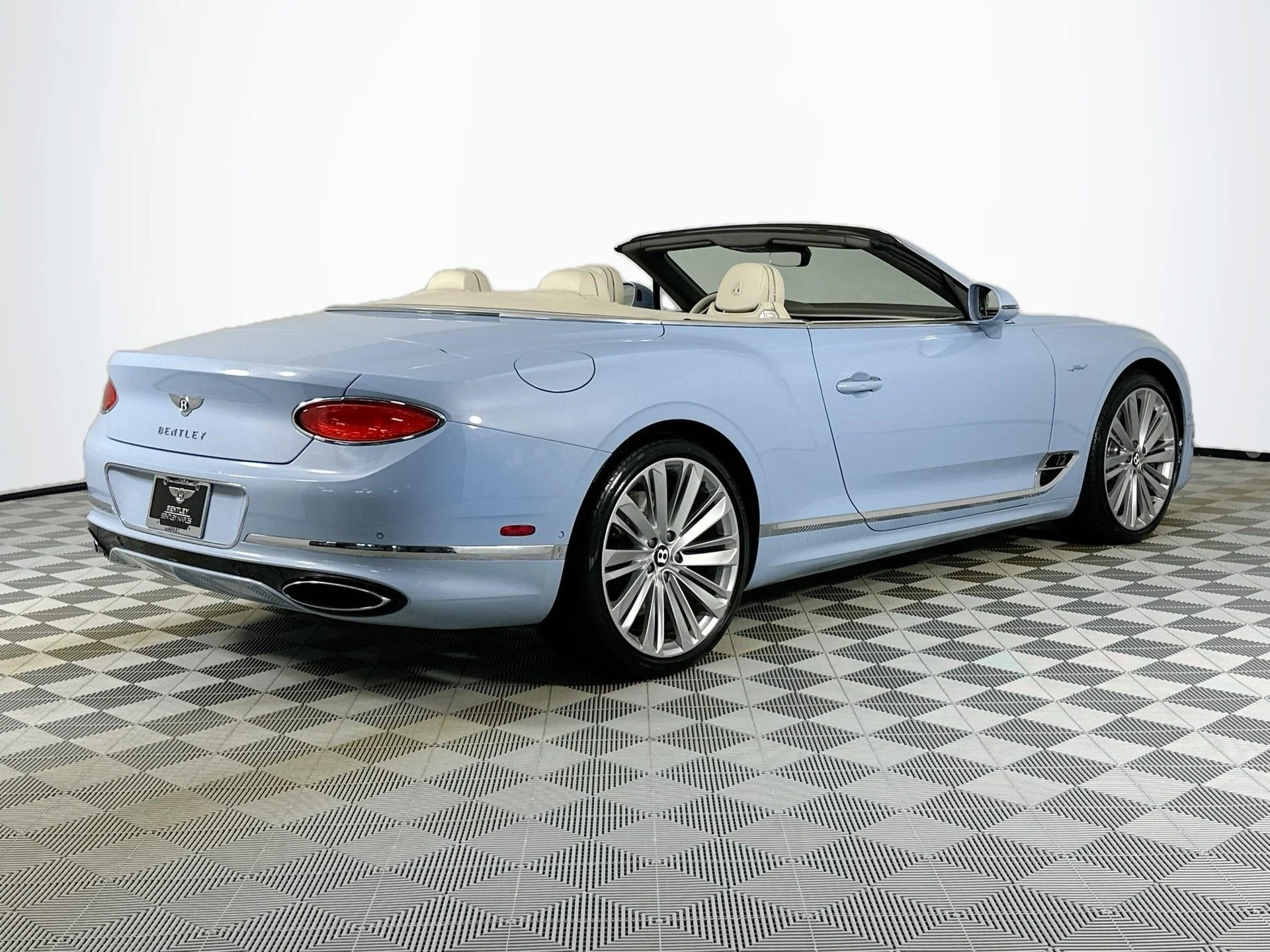 mph008_3050932605_9_0808d5ebbf