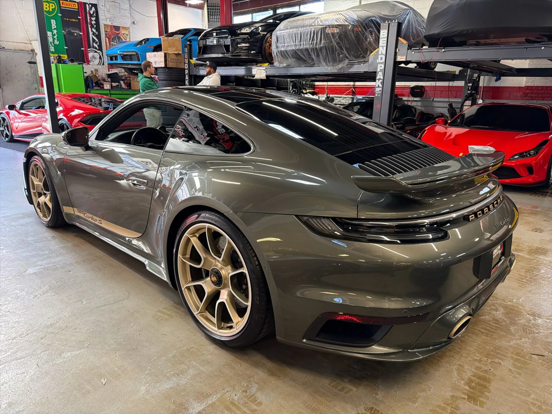 mph008_3051890403_639001884744977165_9a02f60380