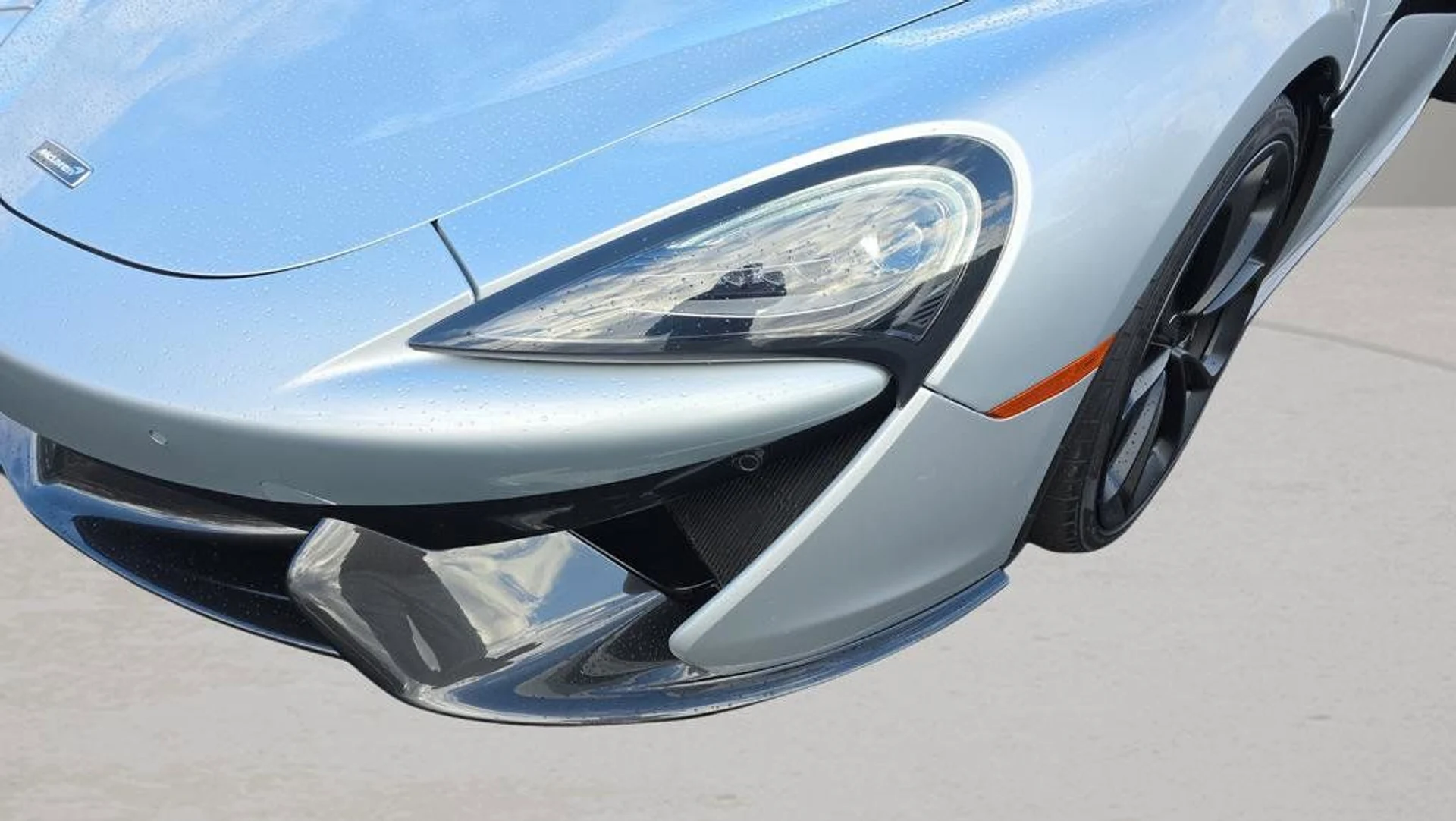 mph008_3052546562_504cb47c4c0d4a9a97e9e4e9dce38c41_8d67f7f4bb